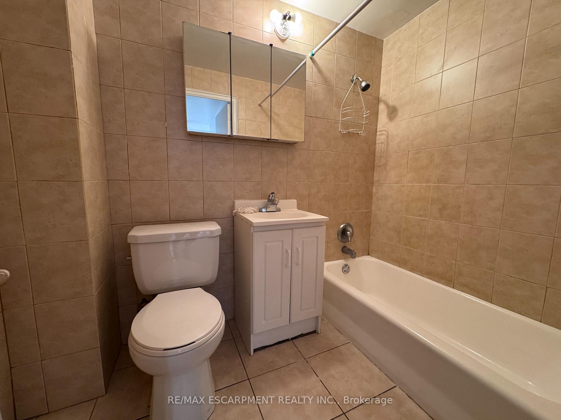 Photo 7 of Unit 405, 325A James Street S, Hamilton, Durand — HOMEH