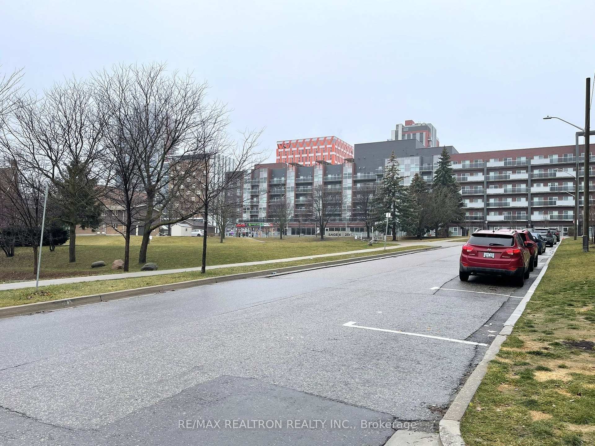 Photo 51 of Unit B302, 275 Larch Street, Waterloo, Beechwood/University — HOMEH