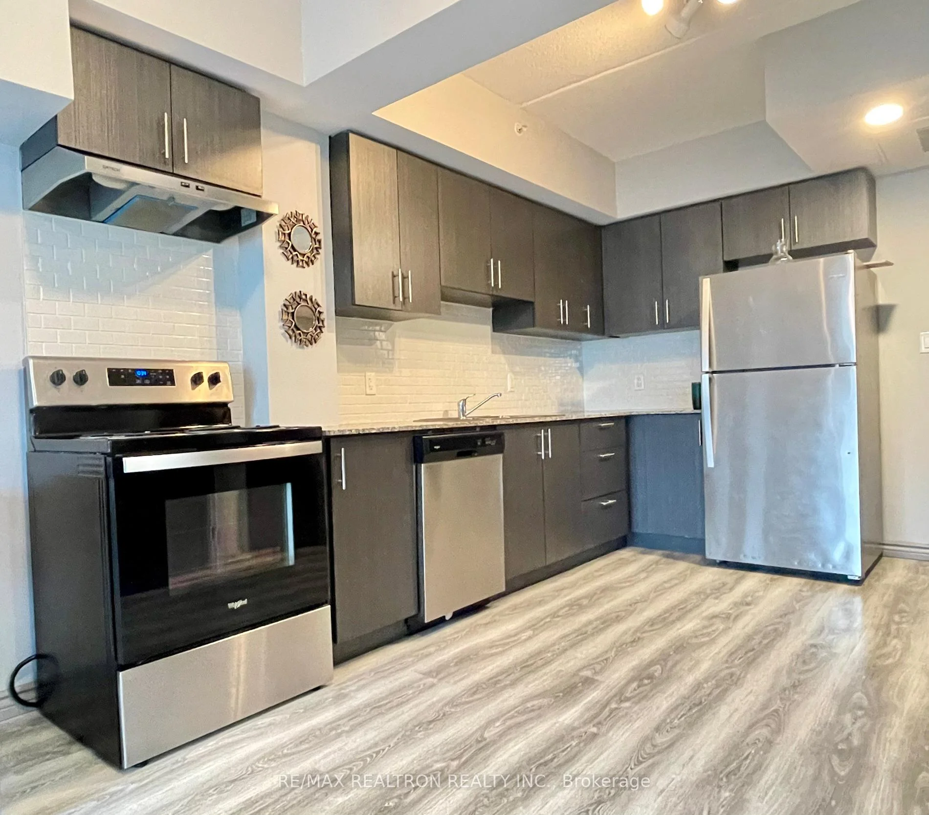 Photo 14 of Unit B302, 275 Larch Street, Waterloo, Beechwood/University — HOMEH