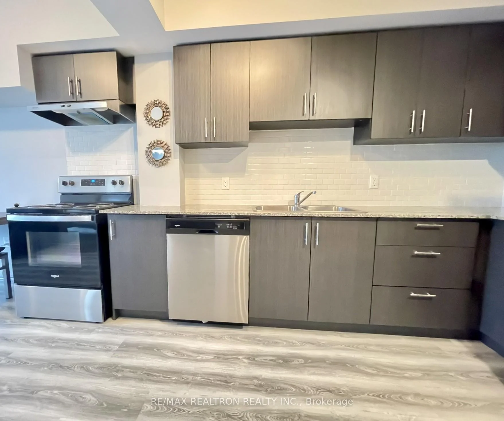 Photo 16 of Unit B302, 275 Larch Street, Waterloo, Beechwood/University — HOMEH