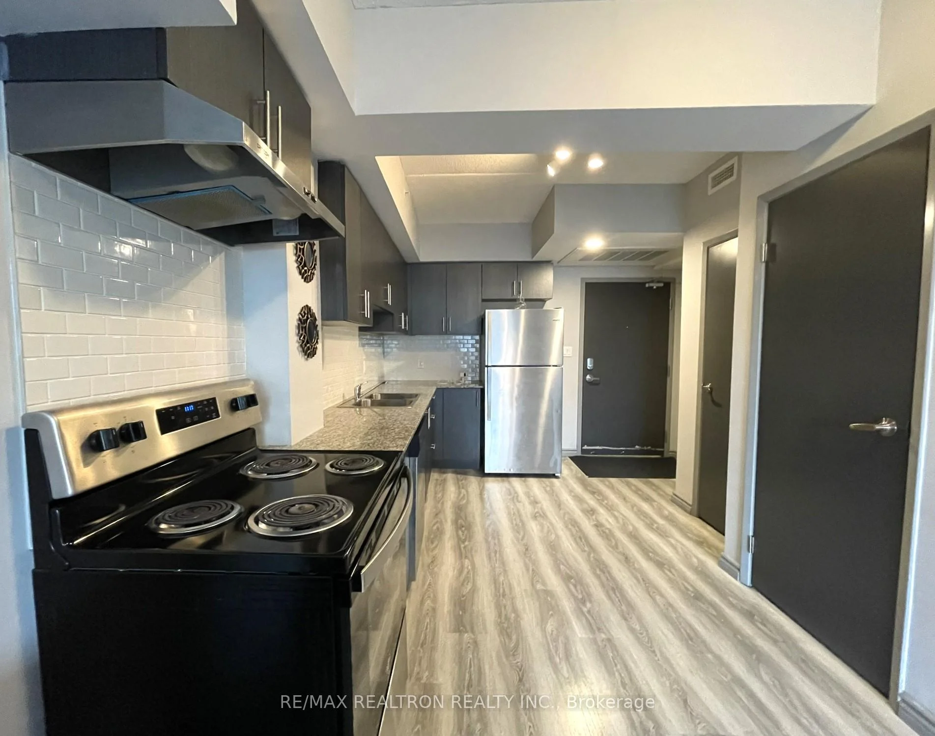Photo 18 of Unit B302, 275 Larch Street, Waterloo, Beechwood/University — HOMEH