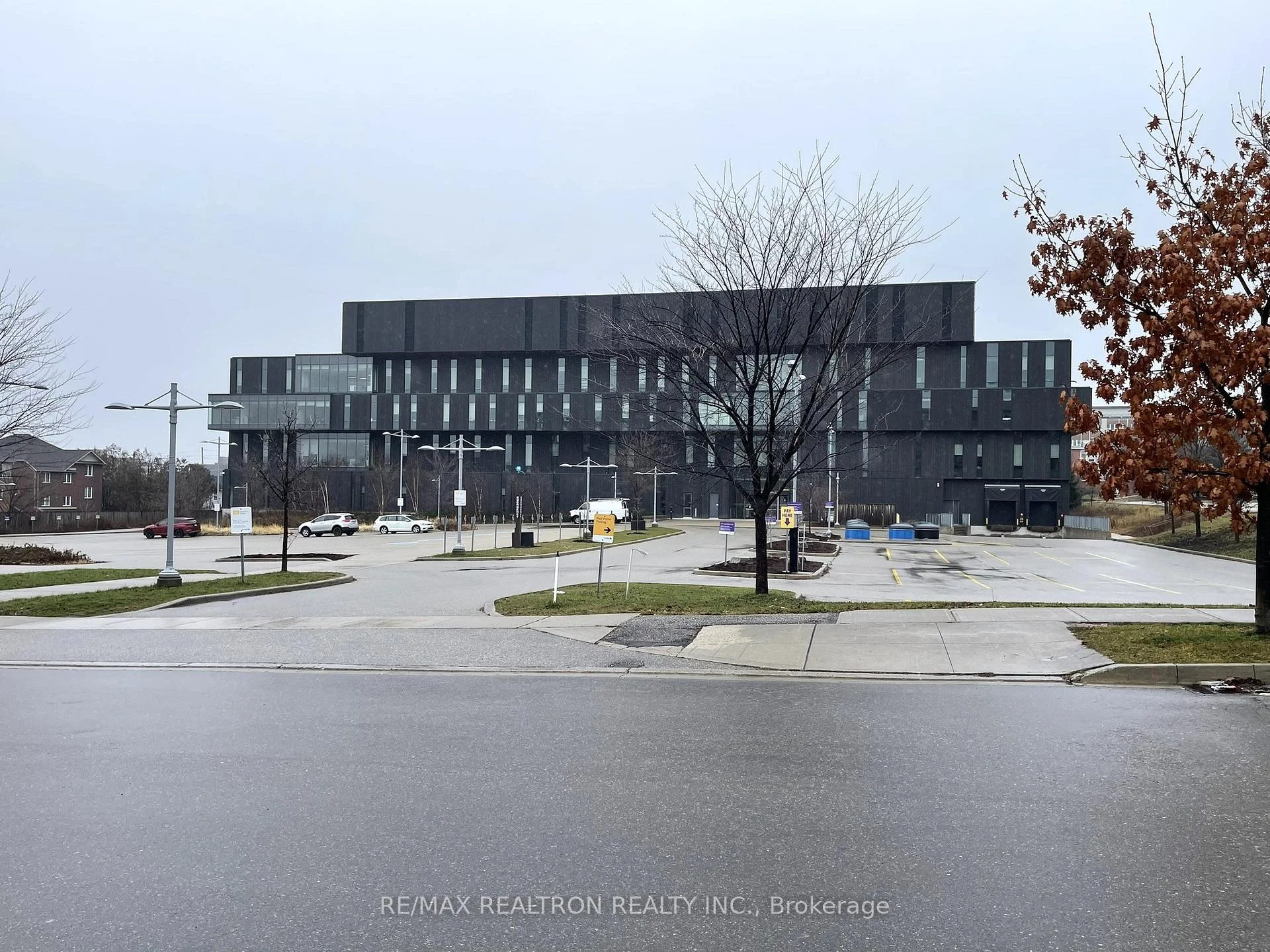 Photo 54 of Unit B302, 275 Larch Street, Waterloo, Beechwood/University — HOMEH
