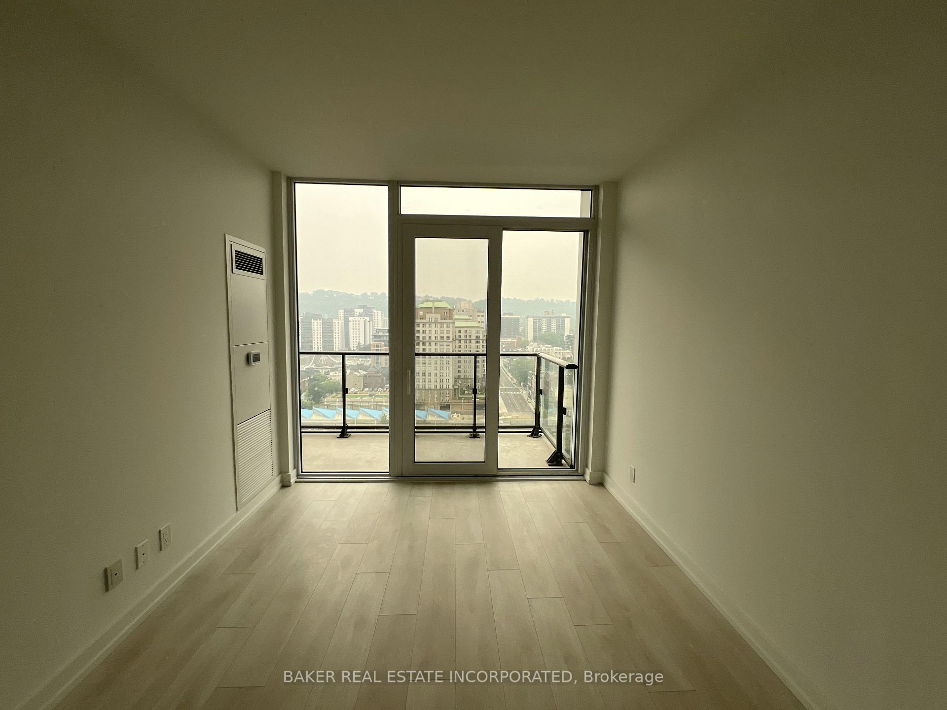 Photo 8 of Unit 1519, 75 James Street S, Hamilton, Corktown — HOMEH