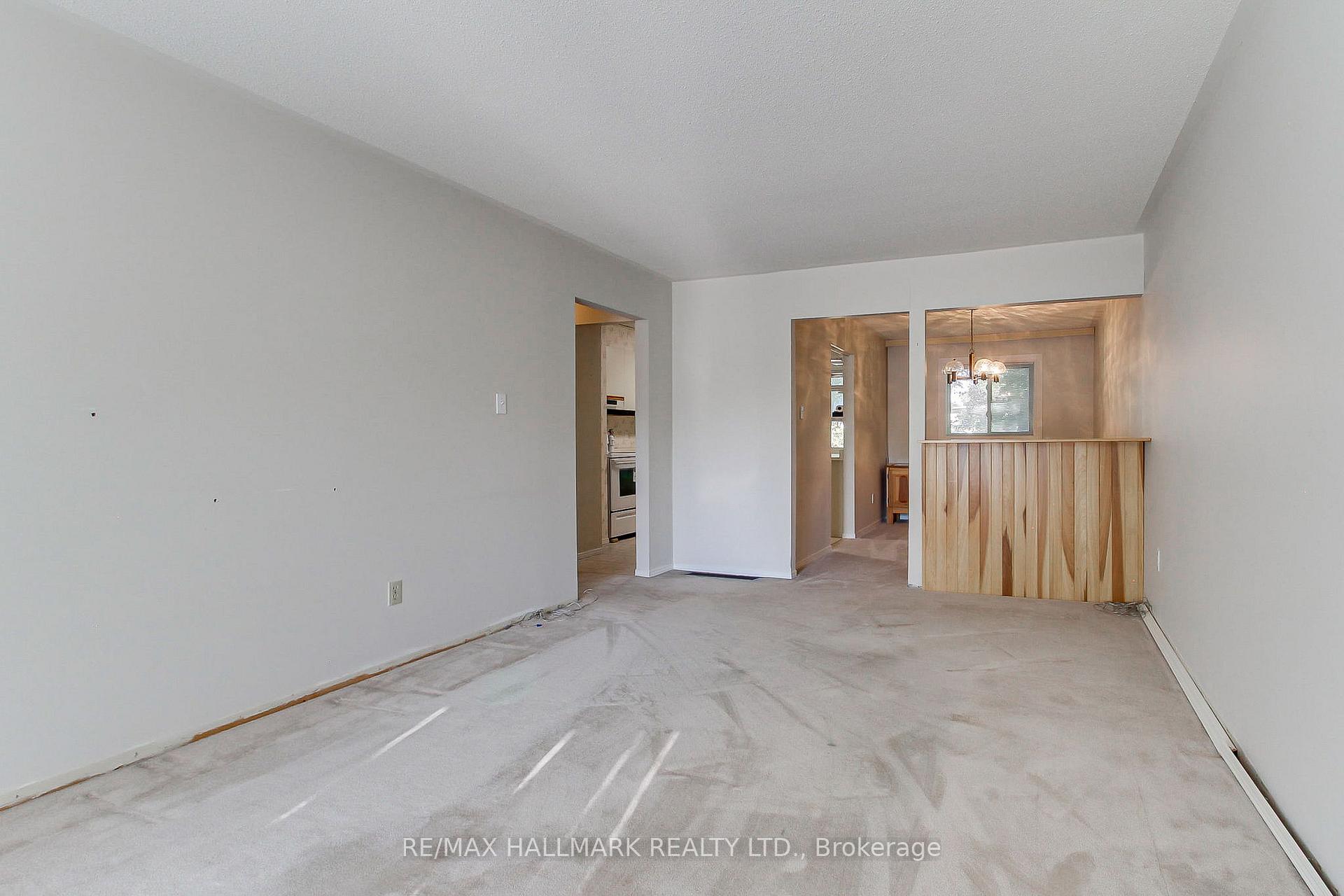 Photo 3 of Unit 50, 208 Royal Orchard Boulevard, Markham, Royal Orchard — HOMEH