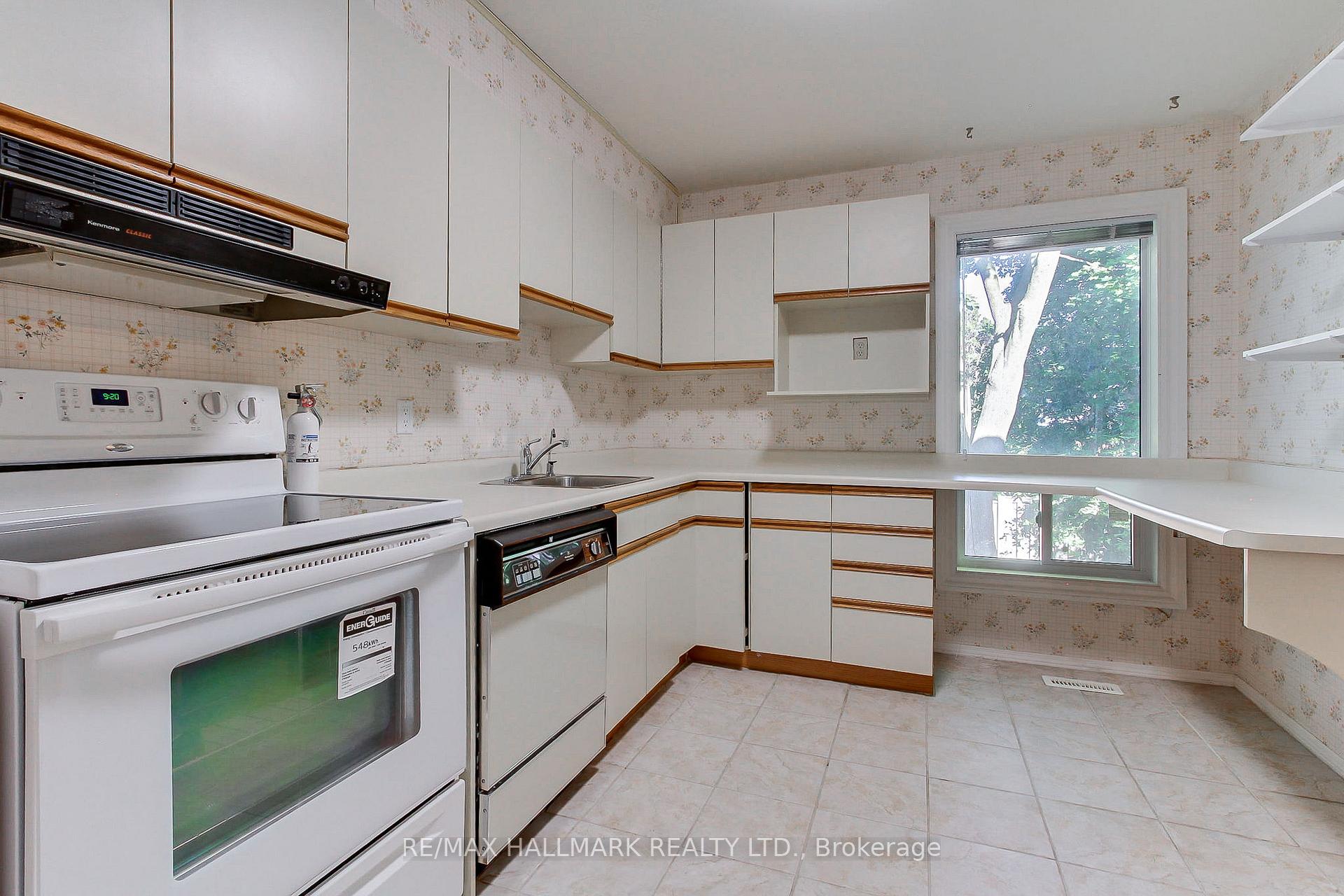 Photo 10 of Unit 50, 208 Royal Orchard Boulevard, Markham, Royal Orchard — HOMEH