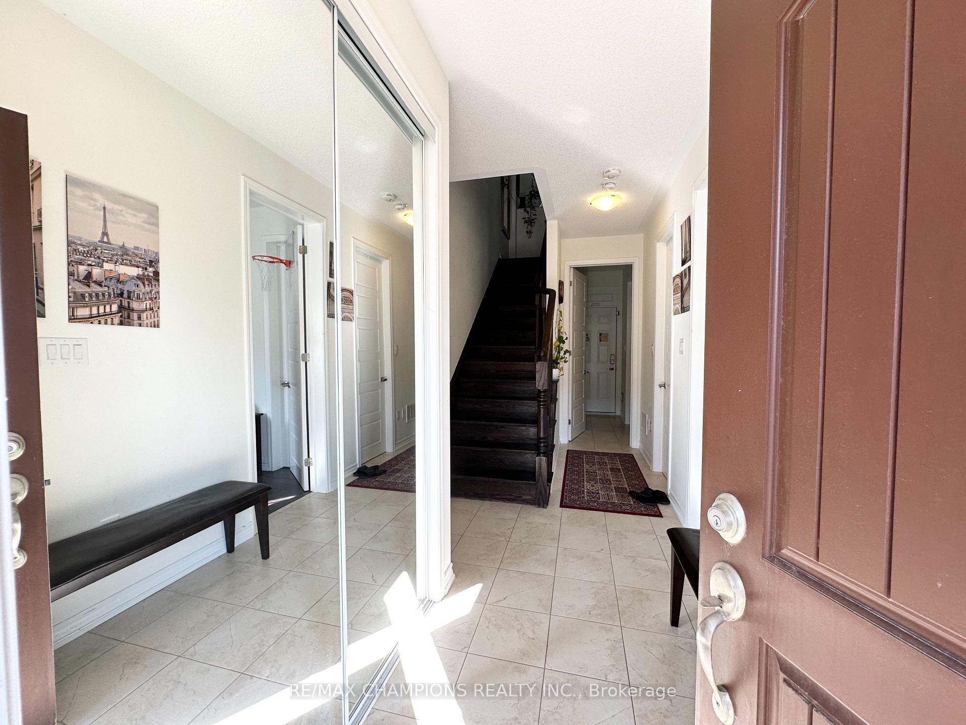 Photo 5 of Unit 29, 1222 Rose Way, Milton, Cobban — HOMEH