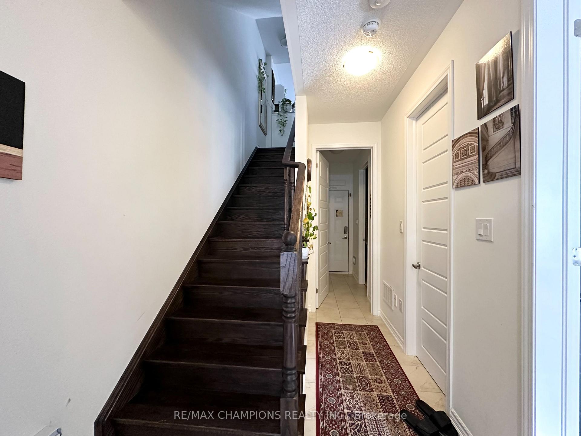 Photo 6 of Unit 29, 1222 Rose Way, Milton, Cobban — HOMEH