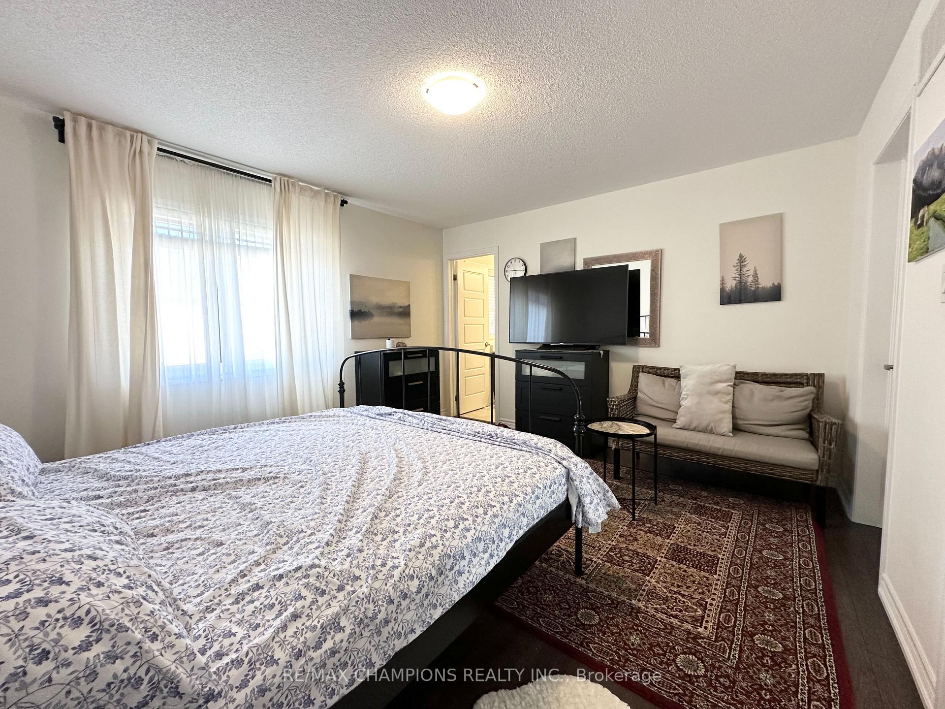 Photo 19 of Unit 29, 1222 Rose Way, Milton, Cobban — HOMEH