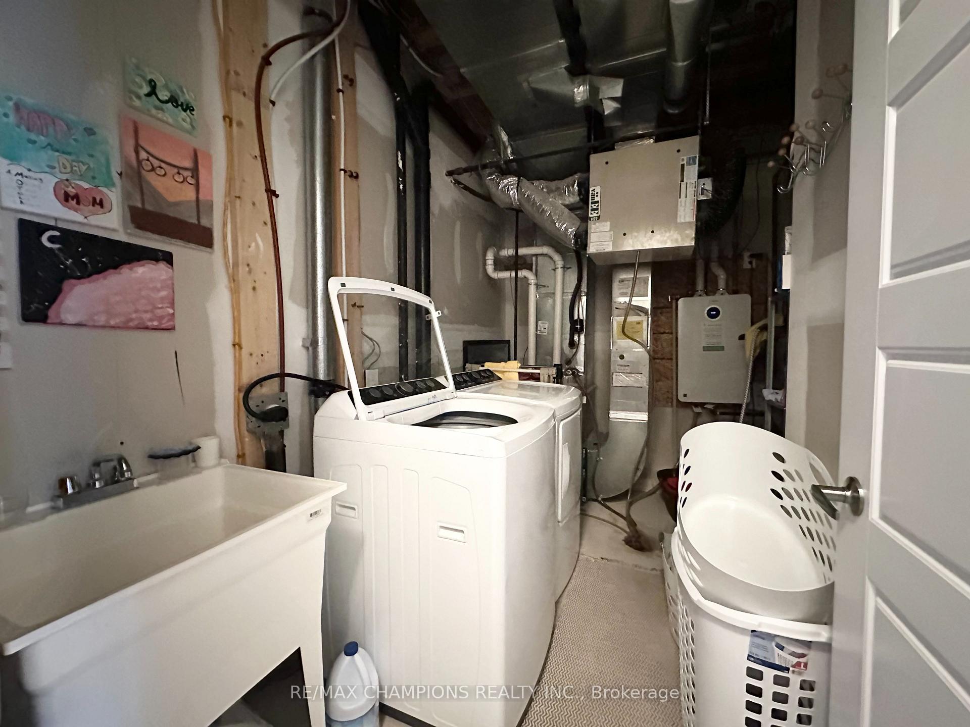 Photo 30 of Unit 29, 1222 Rose Way, Milton, Cobban — HOMEH