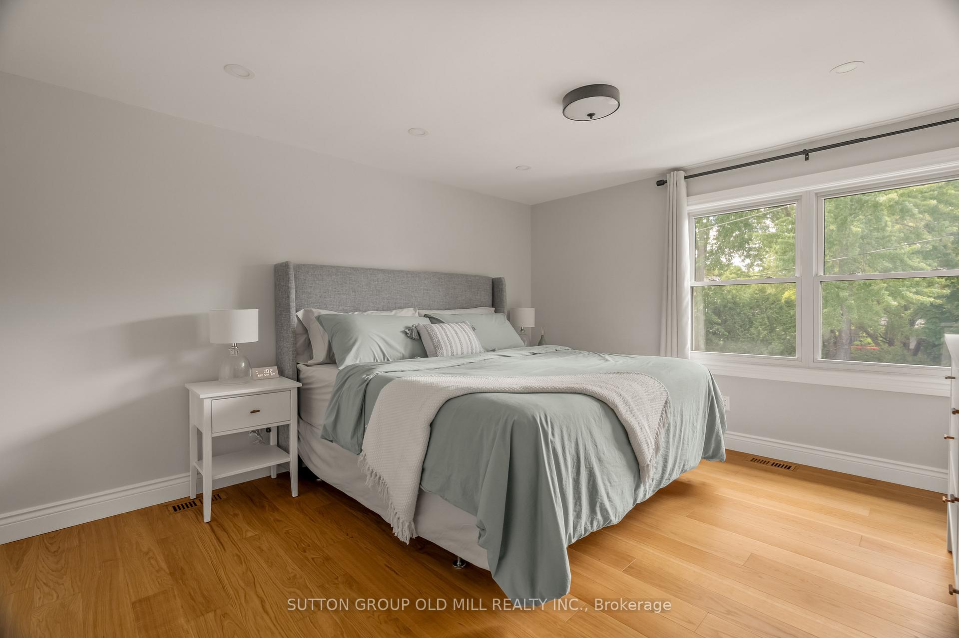 Photo 17 of 262 Chalmers Street, Oakville, Bronte — HOMEH