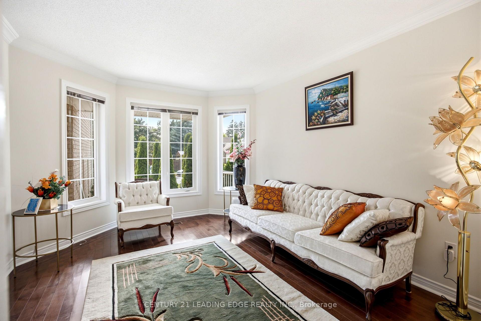 Photo 9 of 131 Tom Edwards Drive, Whitby, Rolling Acres — HOMEH