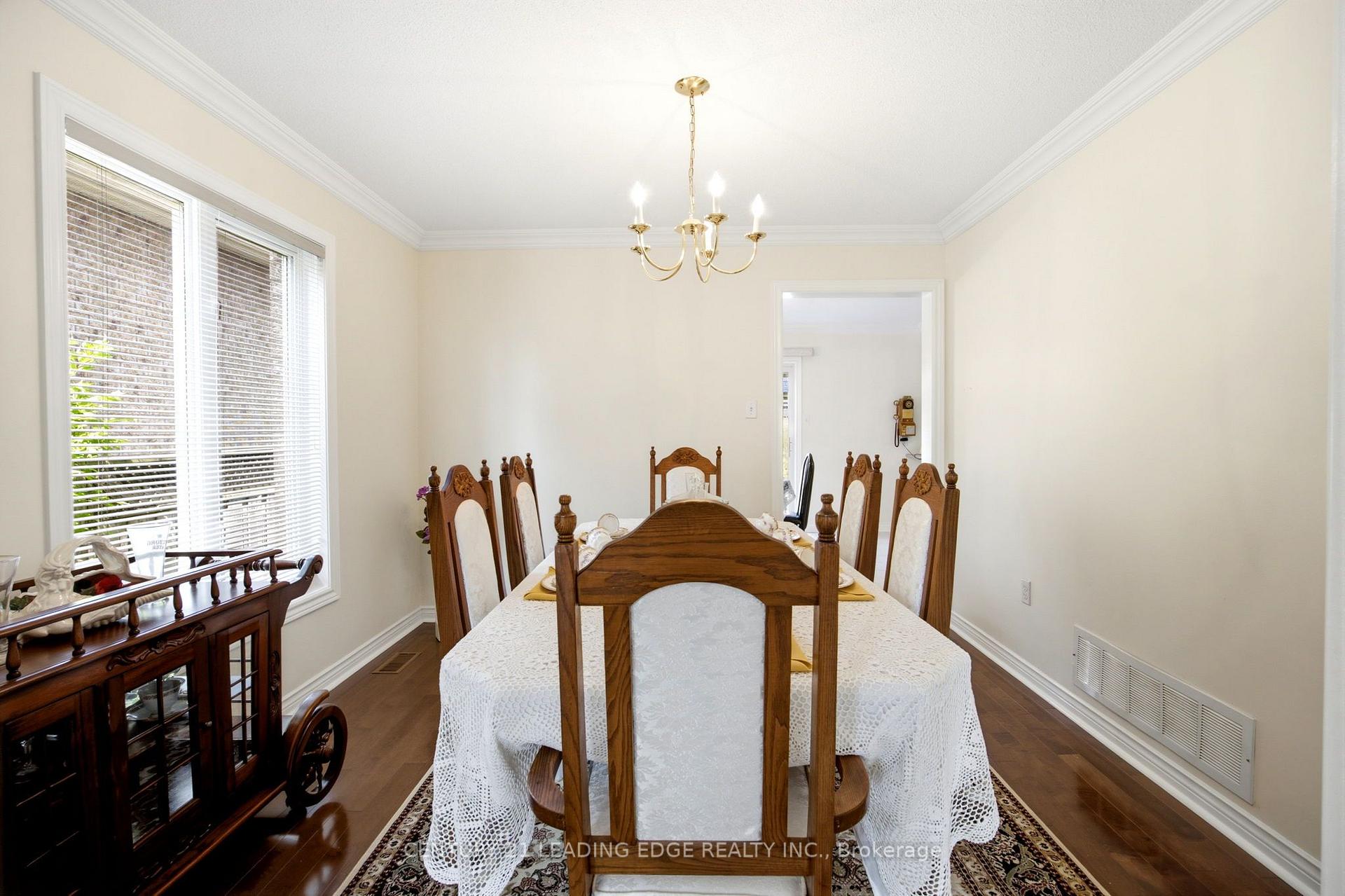 Photo 12 of 131 Tom Edwards Drive, Whitby, Rolling Acres — HOMEH