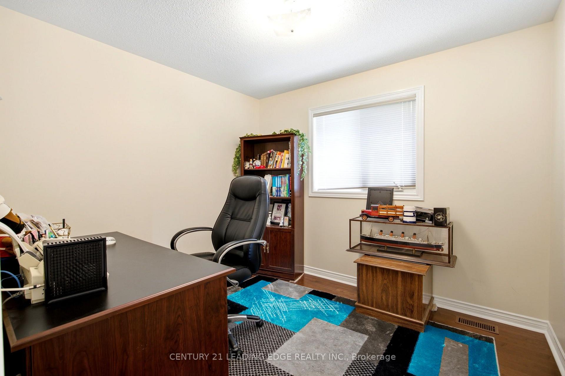 Photo 18 of 131 Tom Edwards Drive, Whitby, Rolling Acres — HOMEH