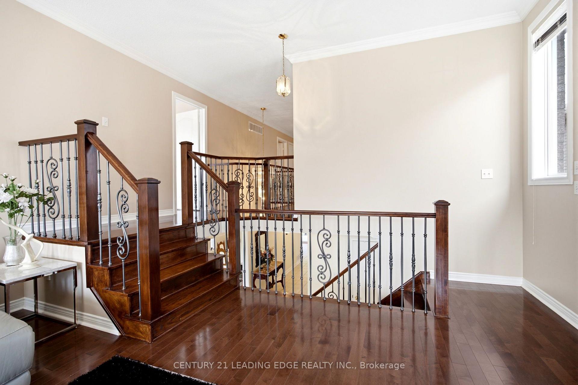 Photo 24 of 131 Tom Edwards Drive, Whitby, Rolling Acres — HOMEH