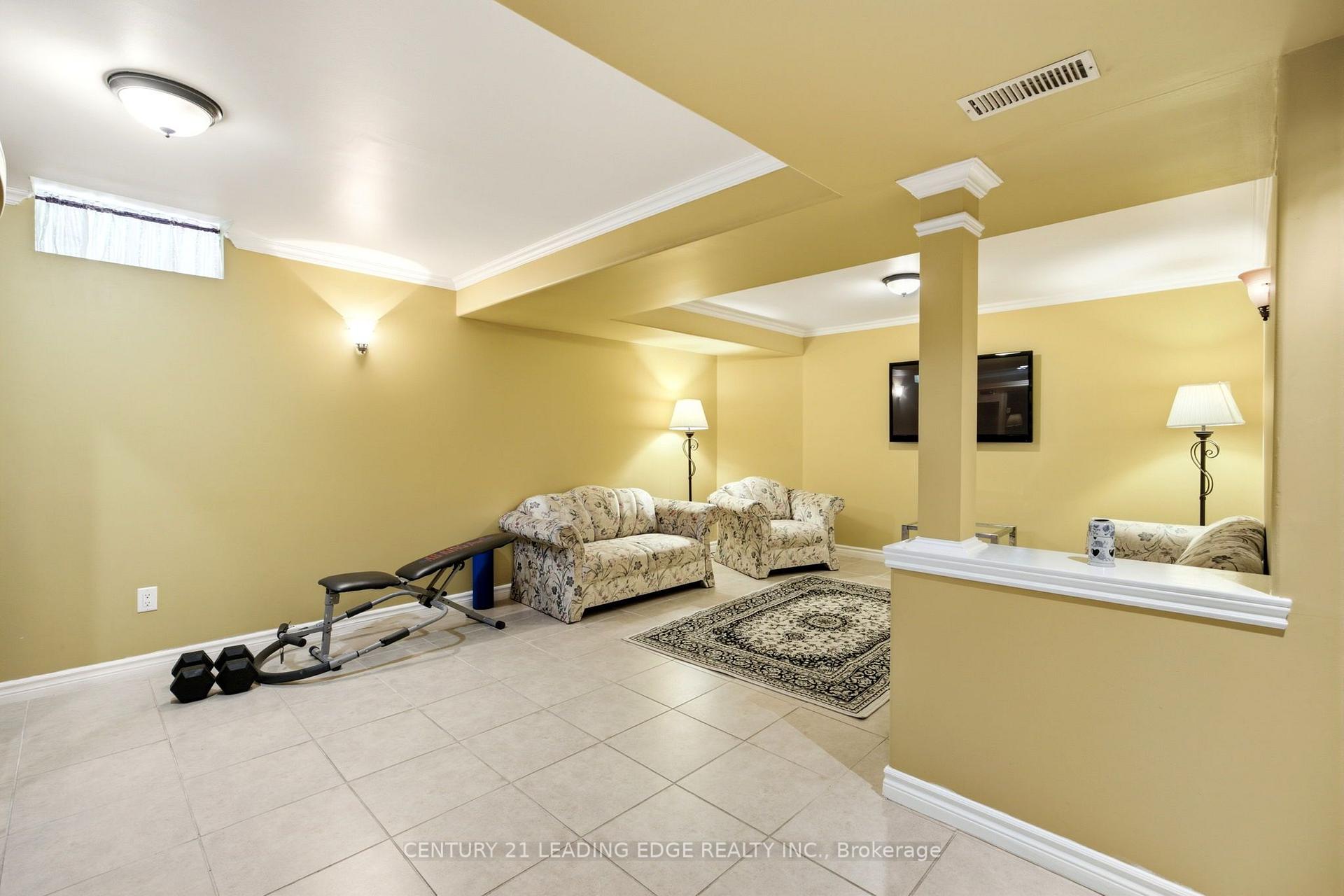 Photo 38 of 131 Tom Edwards Drive, Whitby, Rolling Acres — HOMEH