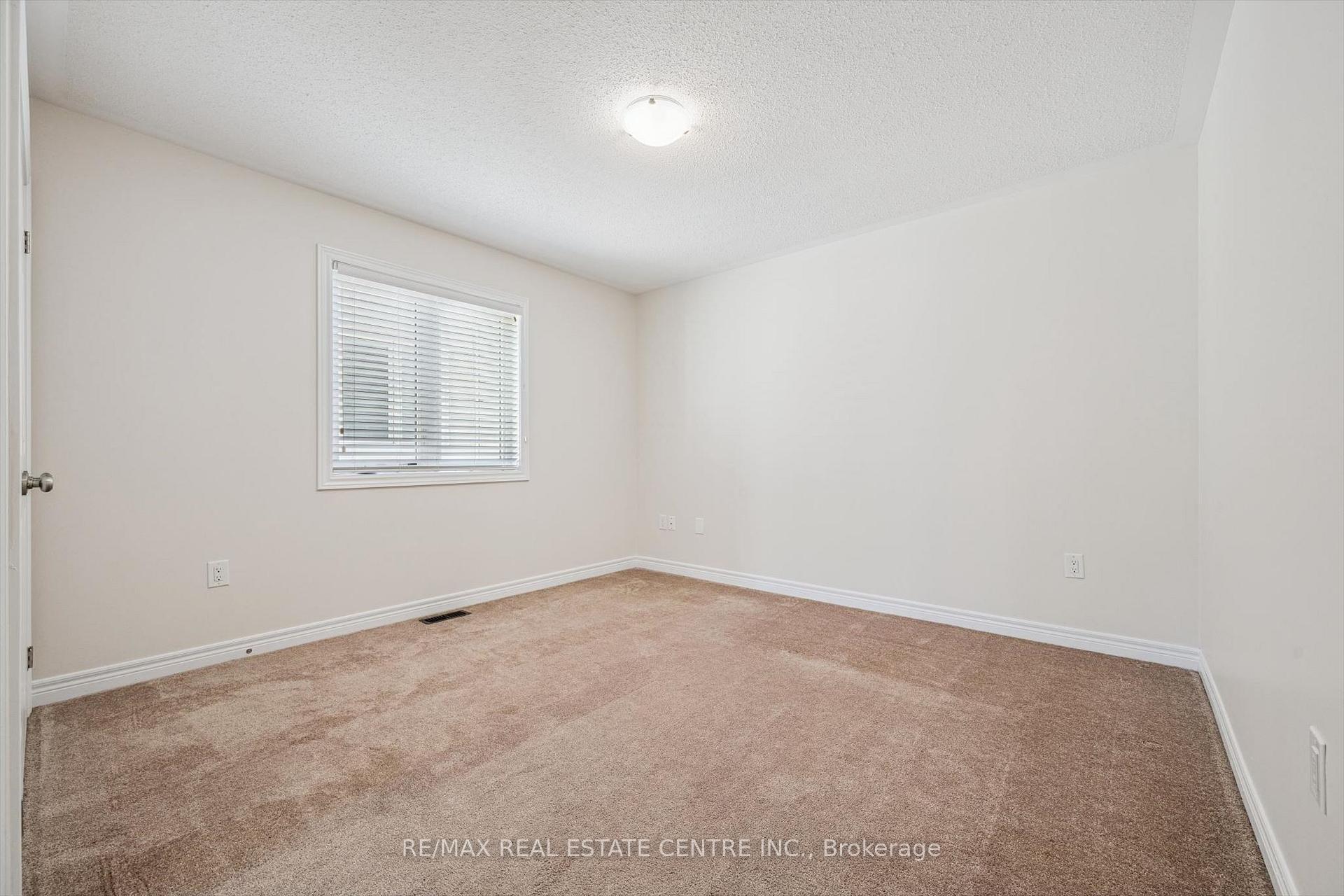 Photo 37 of 37 Zanetta Crescent, Brampton, Credit Valley — HOMEH
