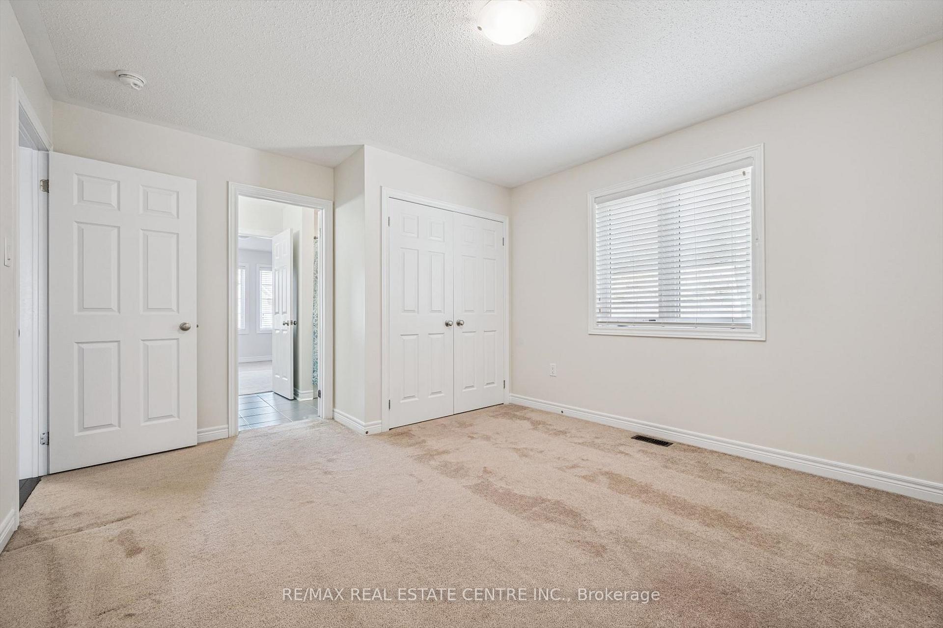 Photo 38 of 37 Zanetta Crescent, Brampton, Credit Valley — HOMEH