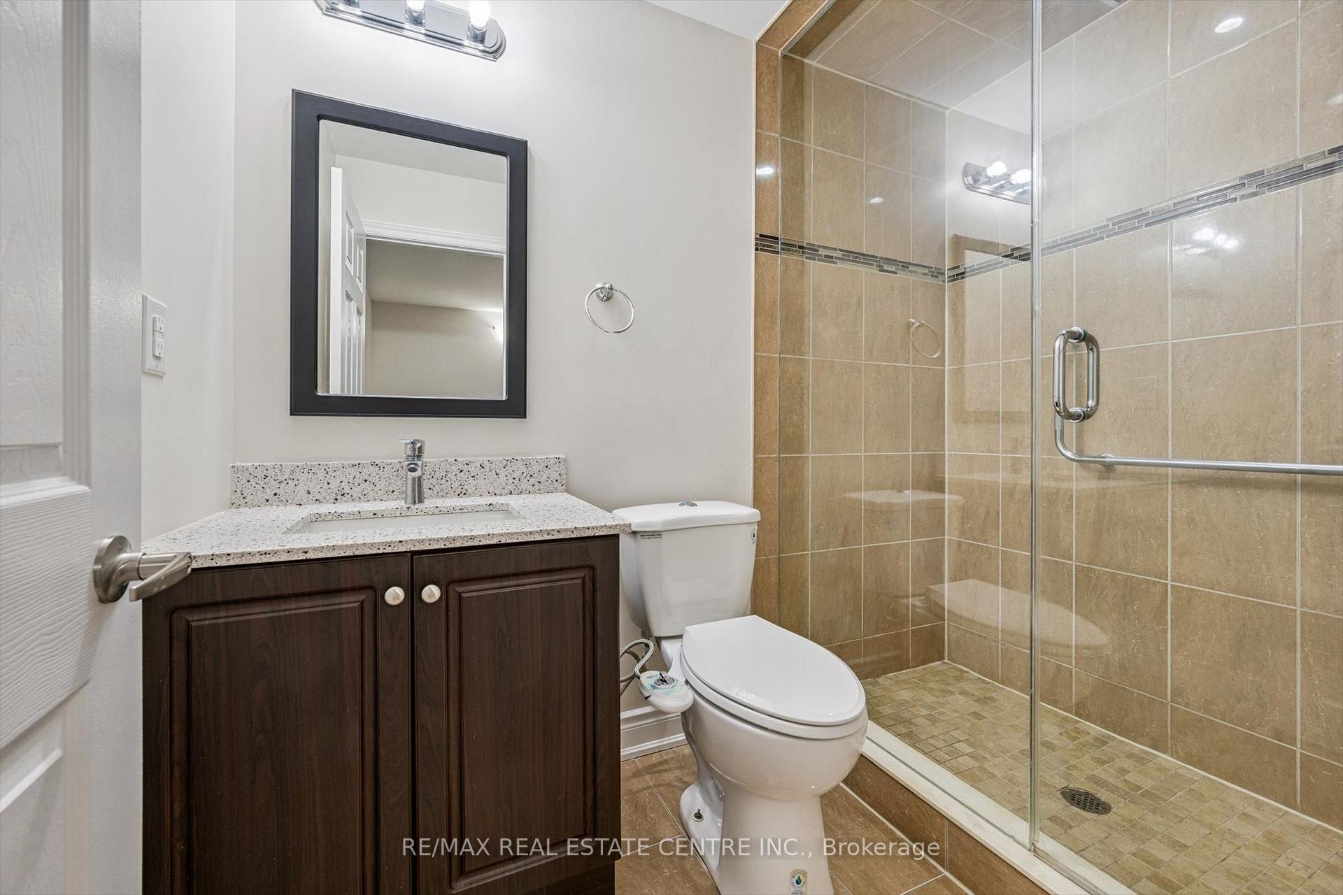 Photo 14 of 37 Zanetta Crescent, Brampton, Credit Valley — HOMEH