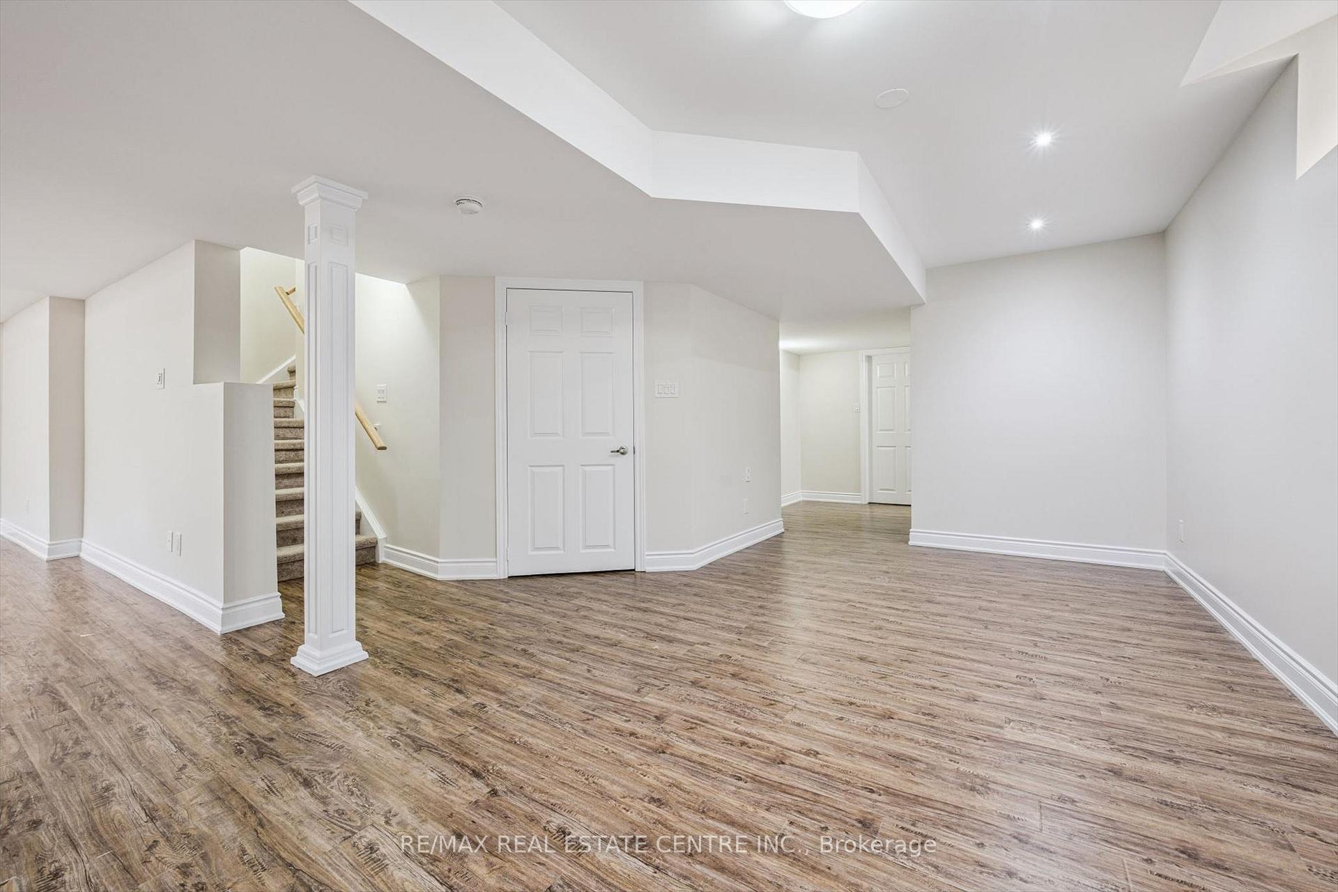 Photo 15 of 37 Zanetta Crescent, Brampton, Credit Valley — HOMEH