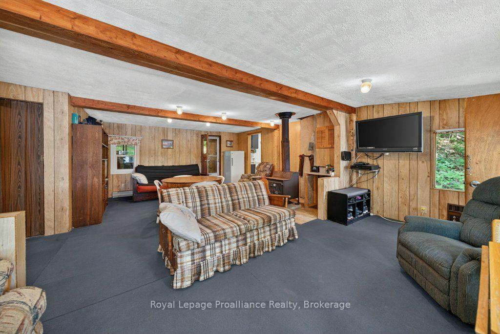 Photo 11 of 1651 Myers Cave Road, Frontenac, Frontenac North — HOMEH