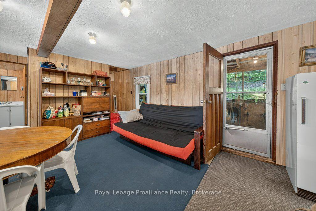 Photo 14 of 1651 Myers Cave Road, Frontenac, Frontenac North — HOMEH