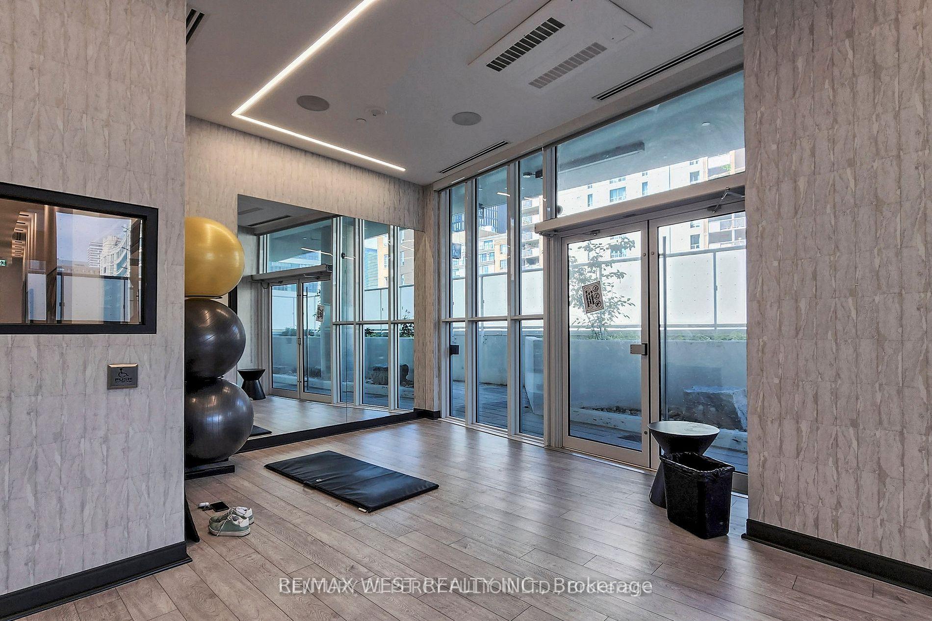 Photo 34 of Unit 708, 77 Mutual Street, Toronto, Church-Yonge Corridor — HOMEH
