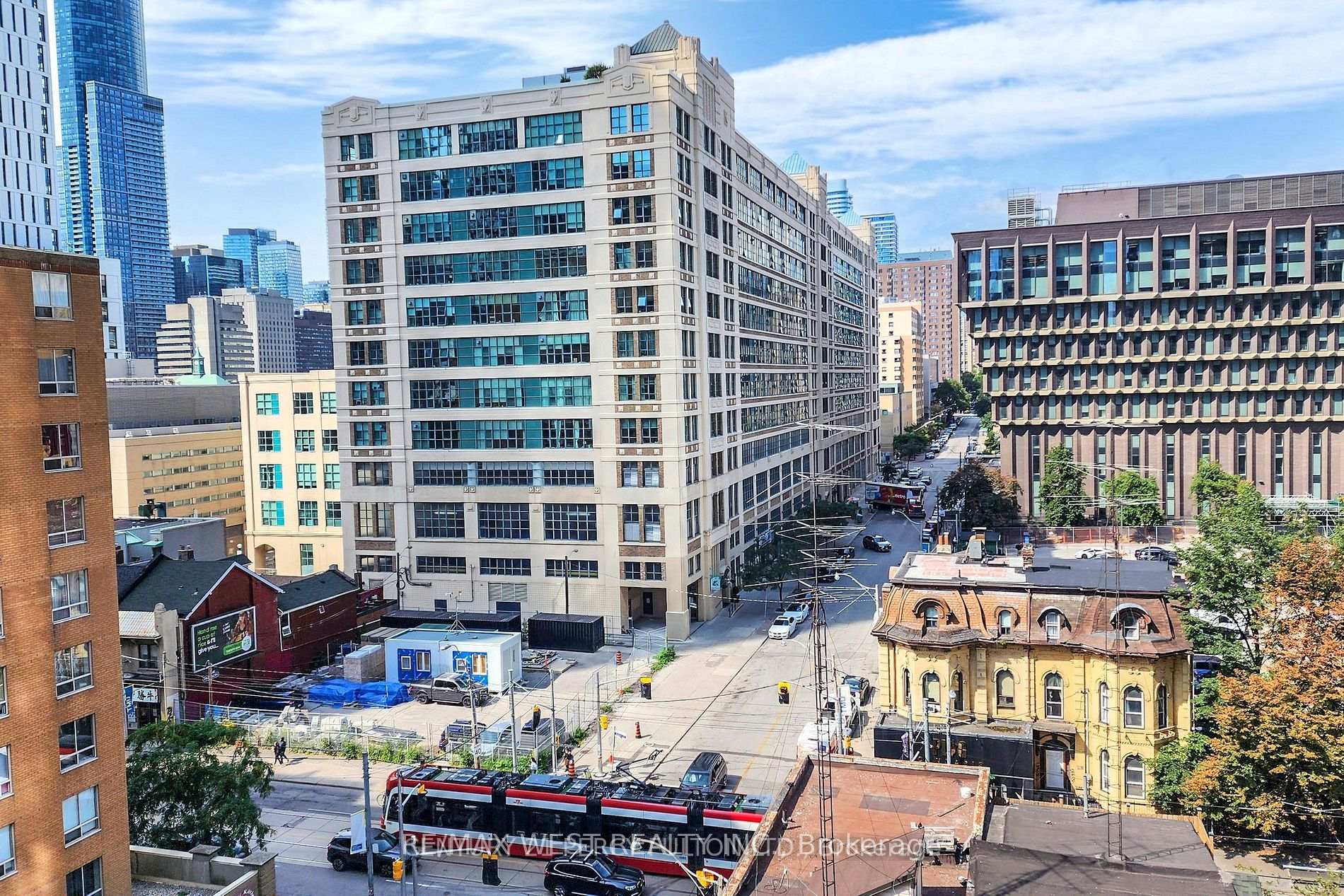 Photo 37 of Unit 708, 77 Mutual Street, Toronto, Church-Yonge Corridor — HOMEH