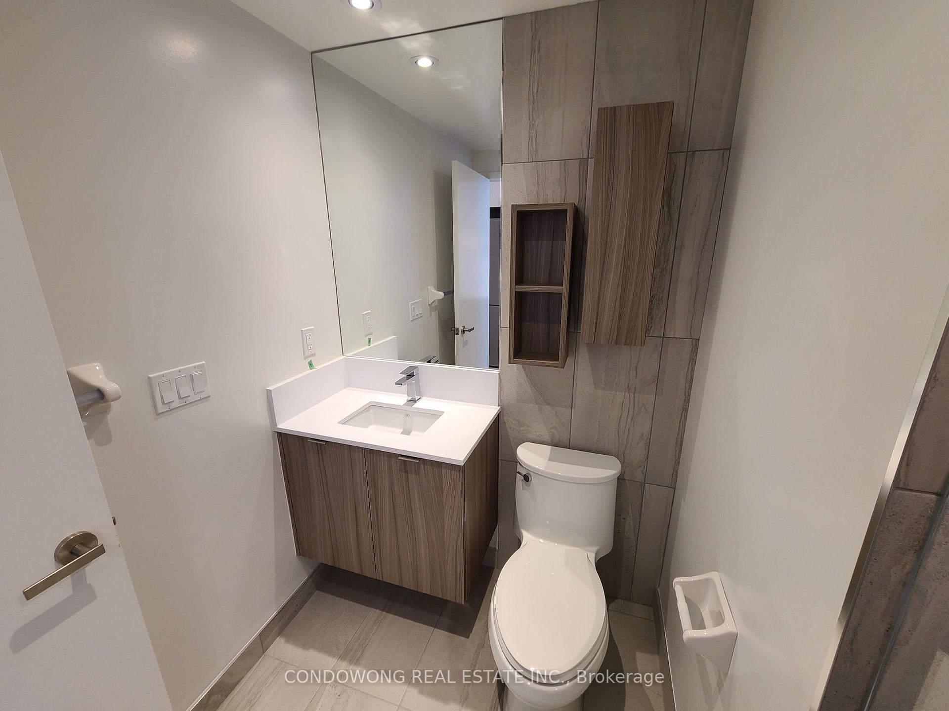 Photo 7 of Unit 2305, 99 Broadway Avenue, Toronto, Mount Pleasant West — HOMEH