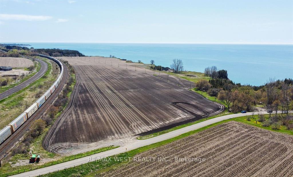 Photo 4 of Lakeshore Road, Clarington, Rural Clarington — HOMEH