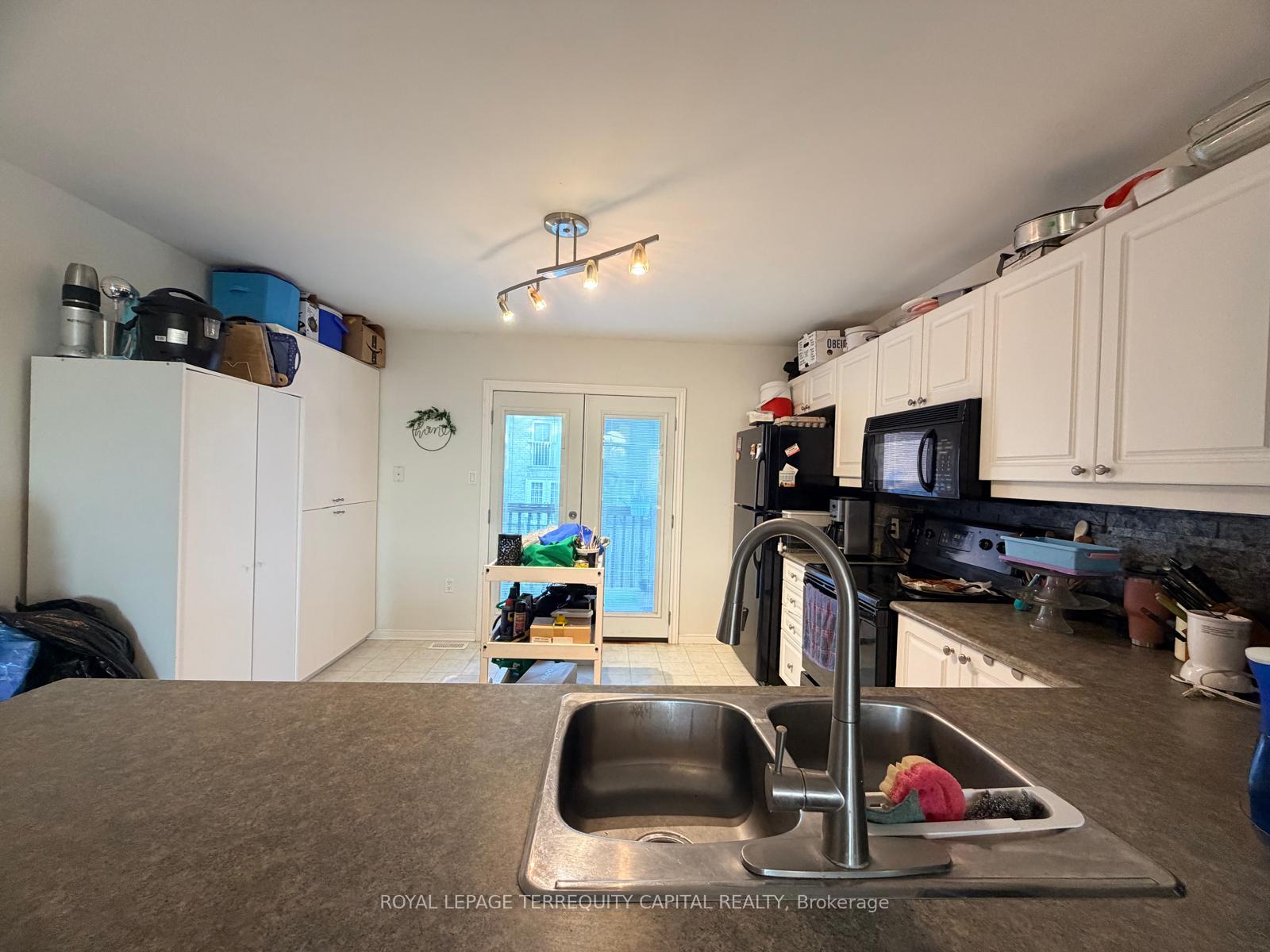 Photo 7 of 225 Country Lane, Barrie, Painswick South — HOMEH