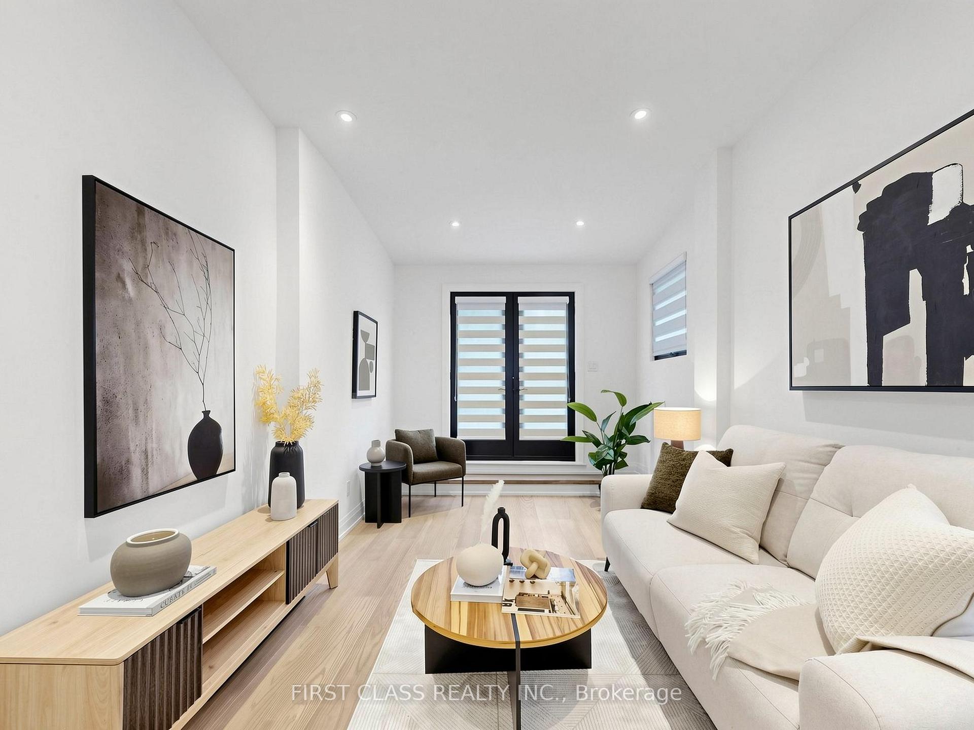 Photo 2 of 174 Manning Avenue, Toronto, Trinity-Bellwoods — HOMEH