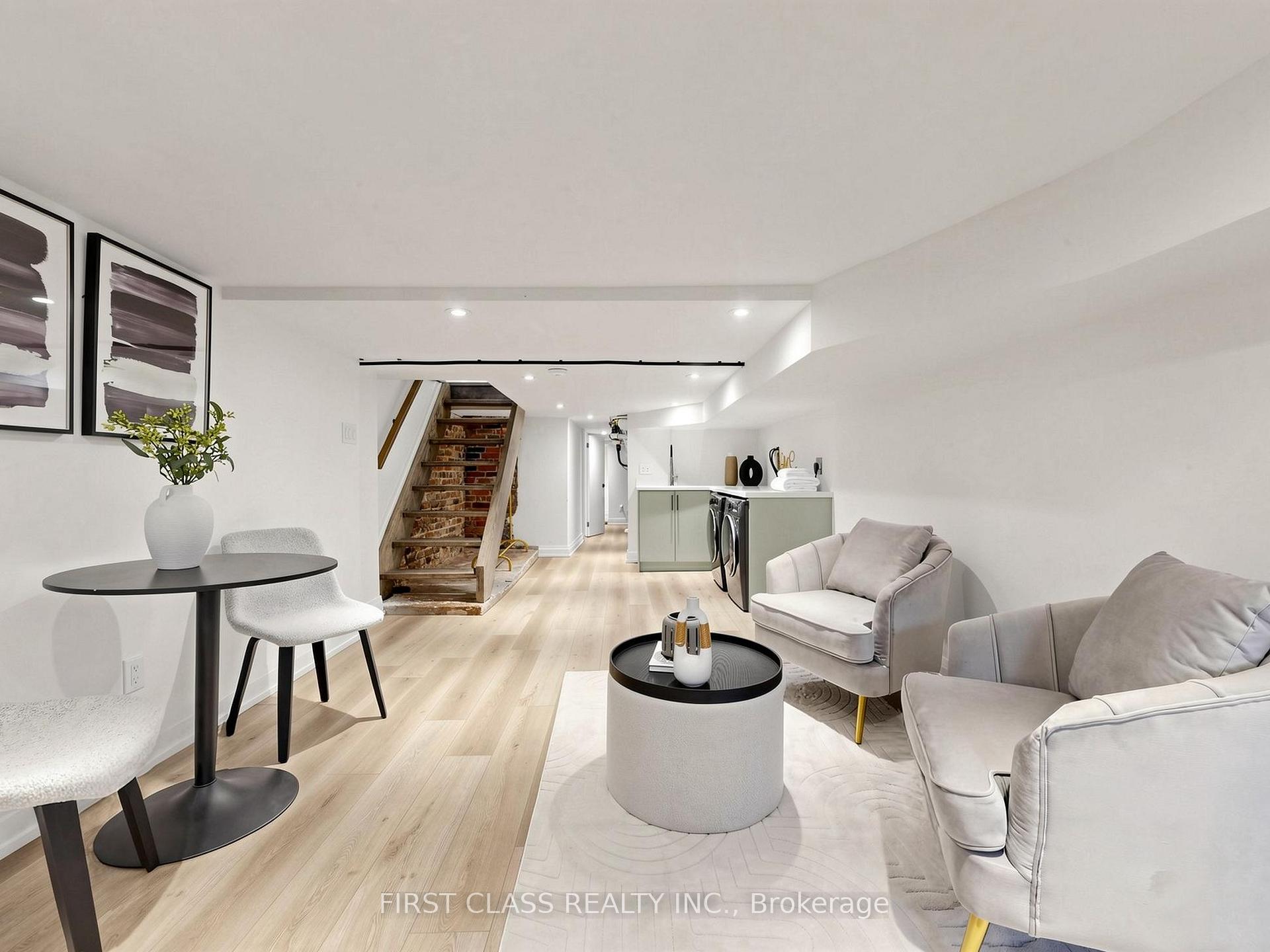 Photo 15 of 174 Manning Avenue, Toronto, Trinity-Bellwoods — HOMEH