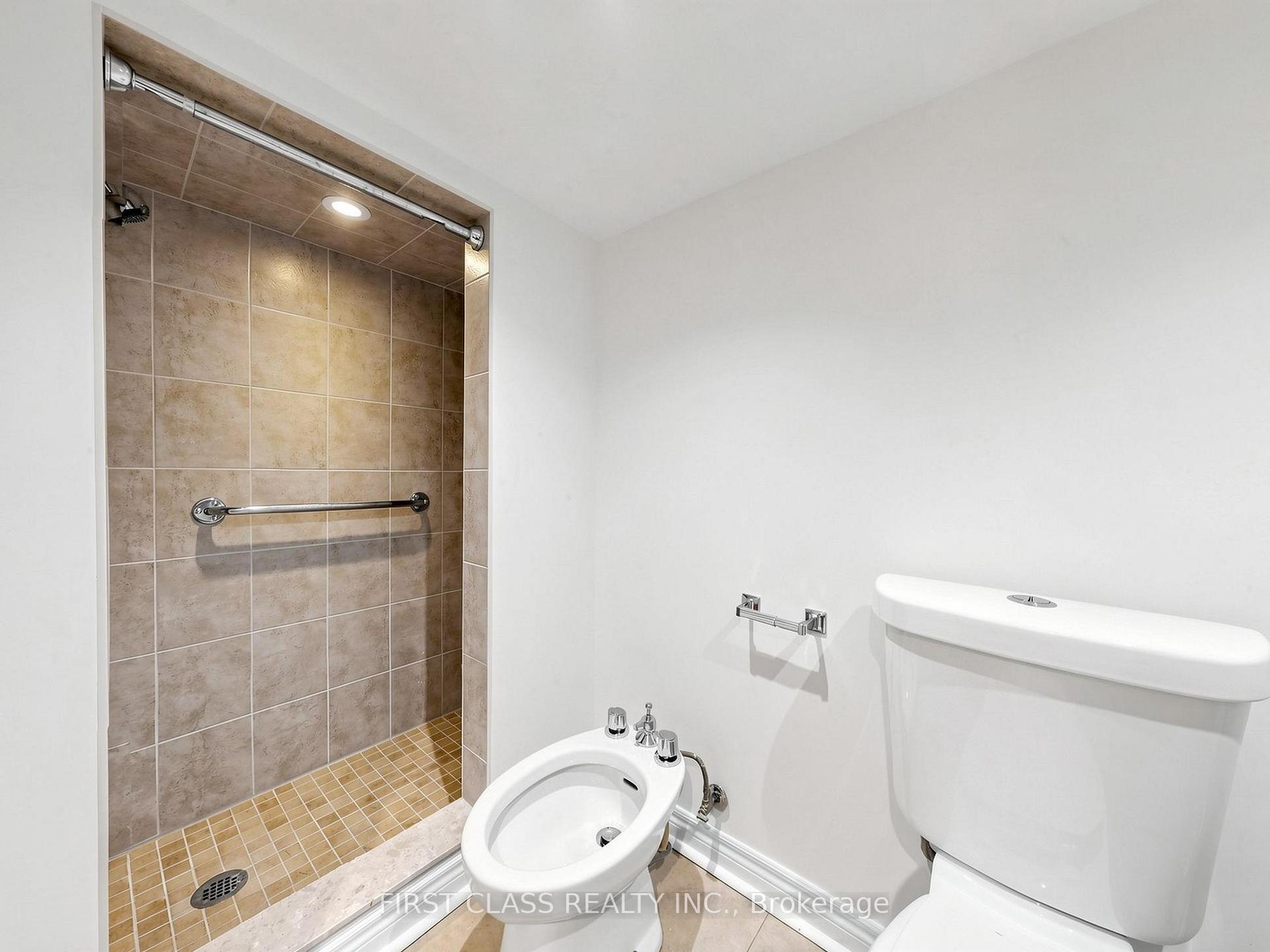 Photo 16 of 174 Manning Avenue, Toronto, Trinity-Bellwoods — HOMEH