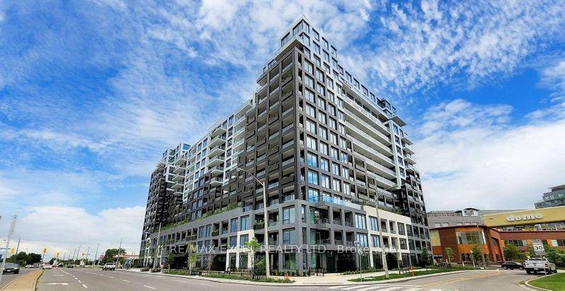 Front of Unit 926, 1100 Sheppard Avenue W