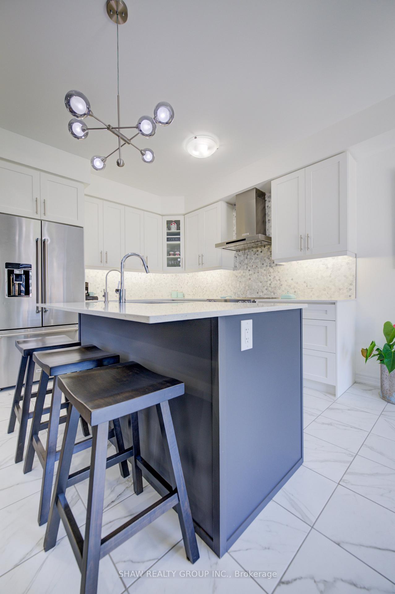 Photo 19 of 137 Haldimand Street, Kitchener, Huron Park — HOMEH