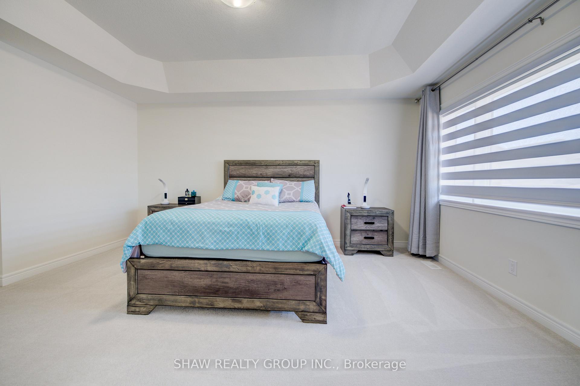 Photo 24 of 137 Haldimand Street, Kitchener, Huron Park — HOMEH