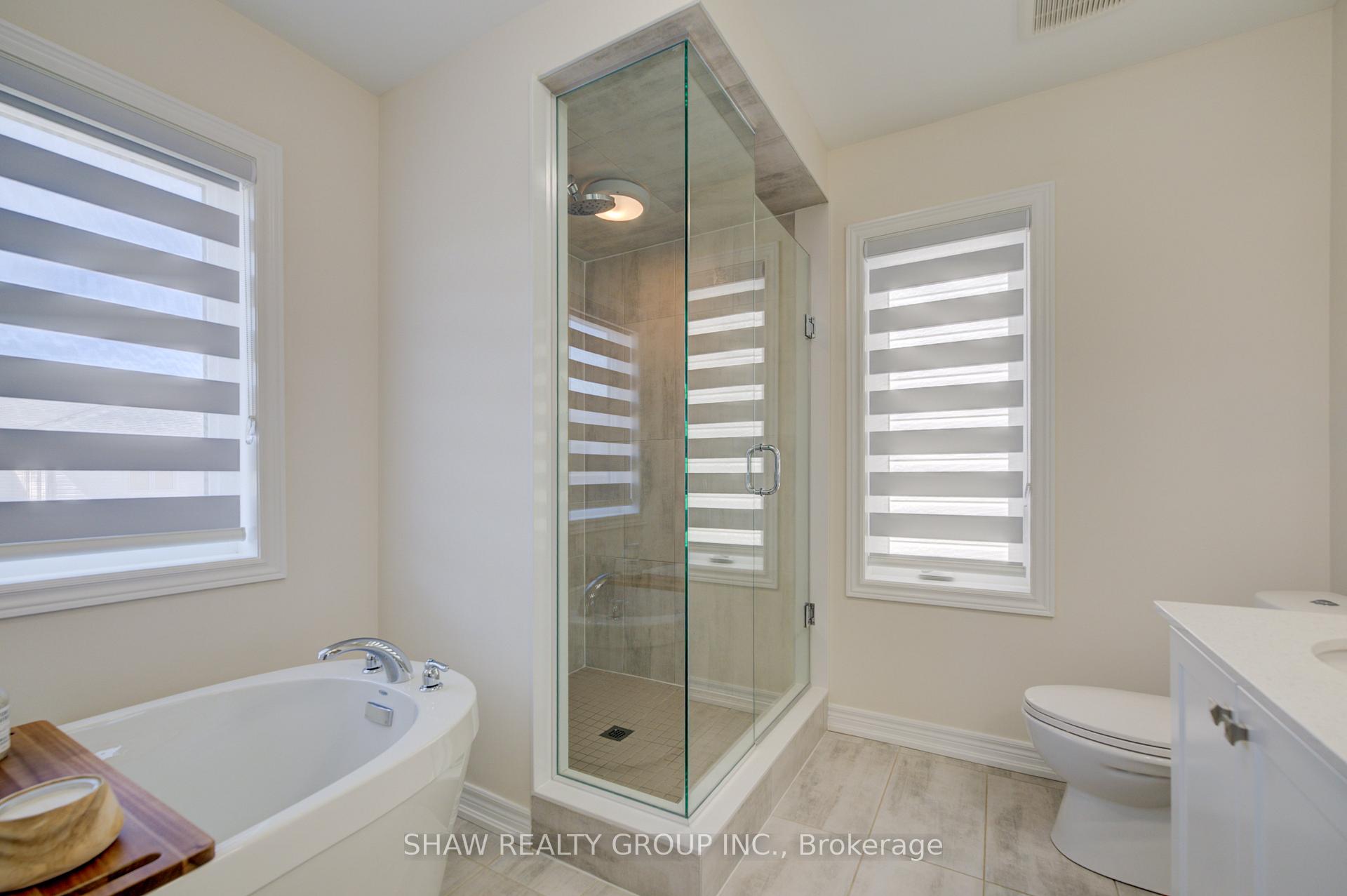 Photo 26 of 137 Haldimand Street, Kitchener, Huron Park — HOMEH