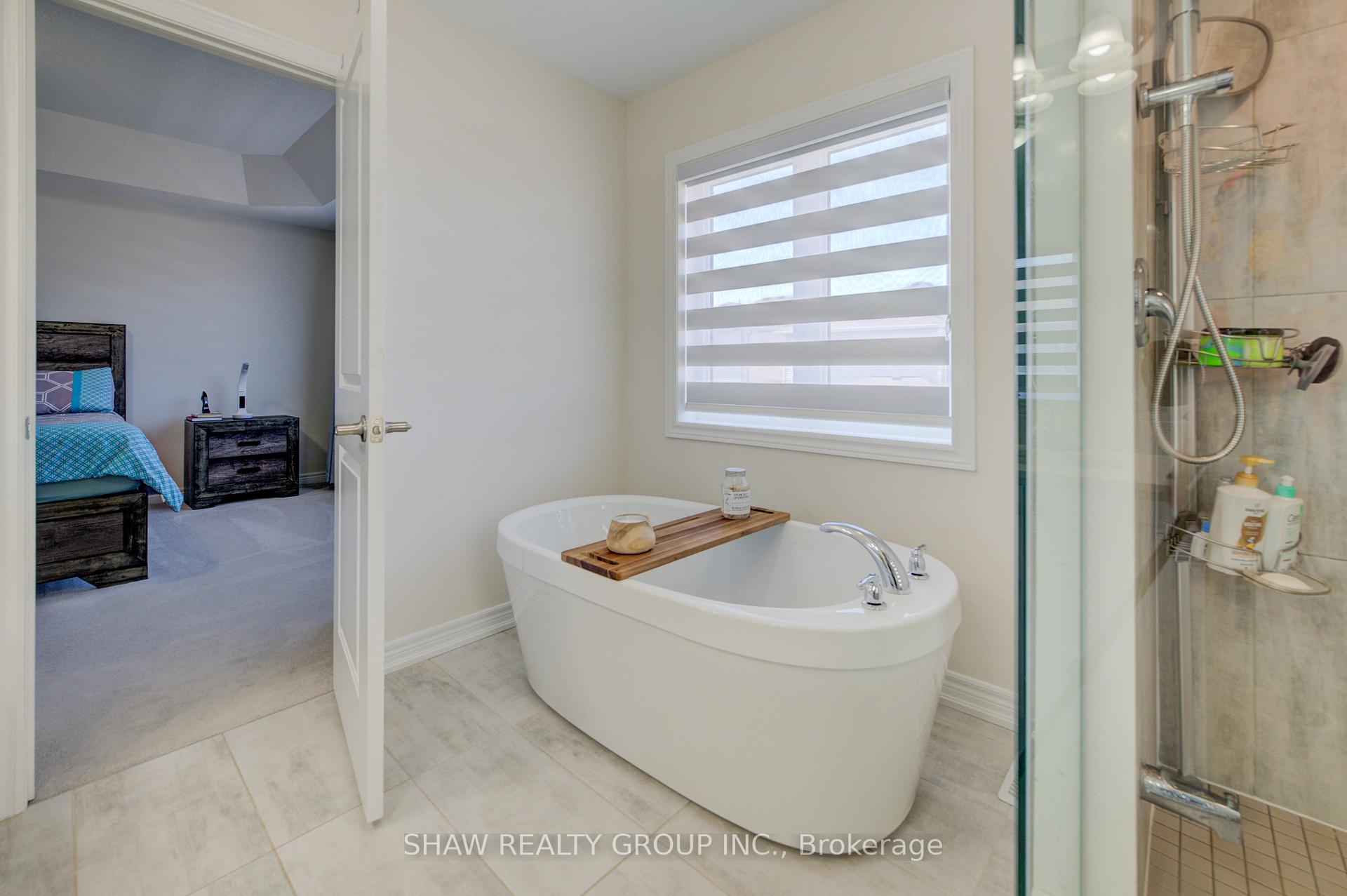 Photo 27 of 137 Haldimand Street, Kitchener, Huron Park — HOMEH