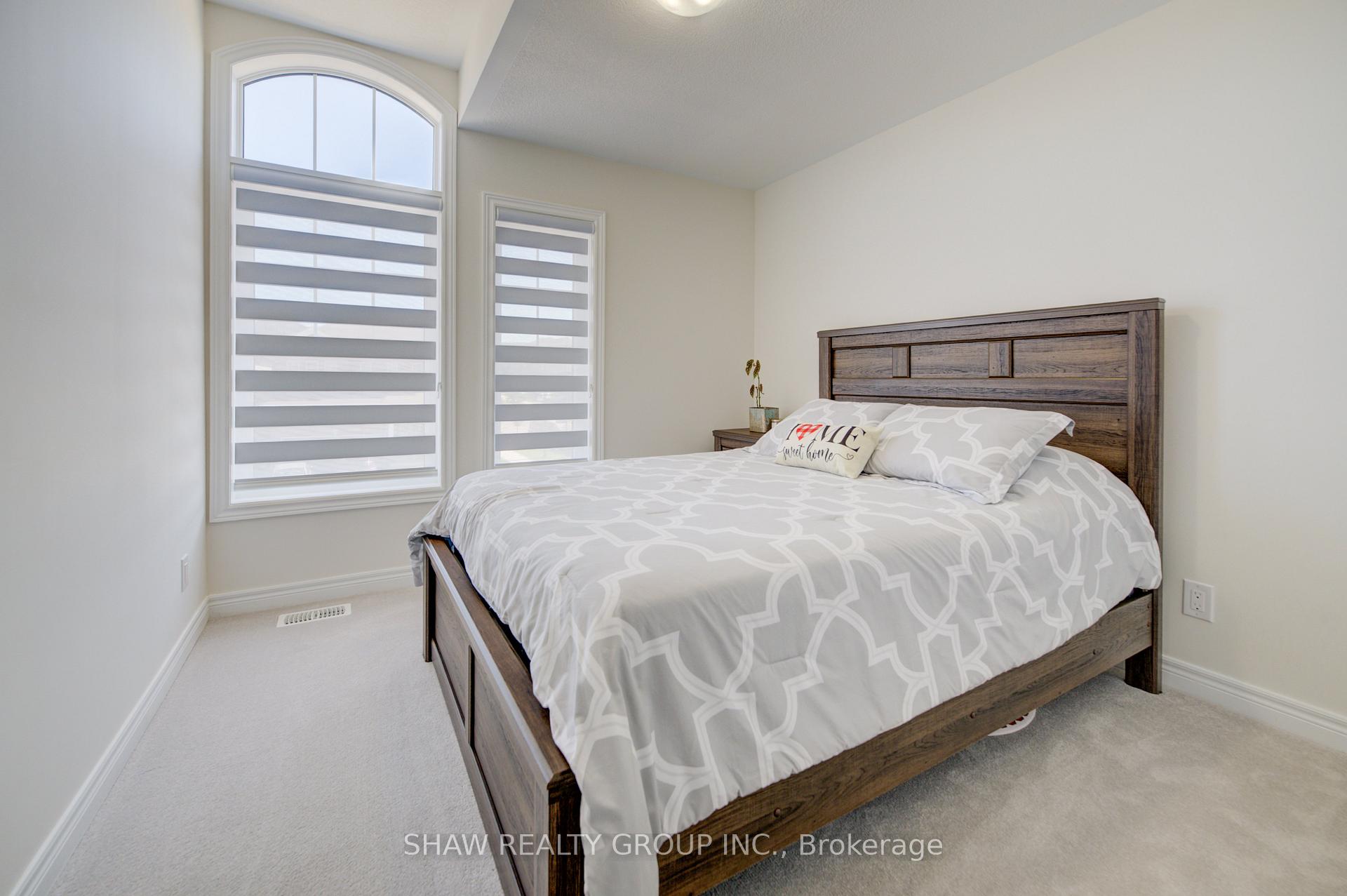 Photo 34 of 137 Haldimand Street, Kitchener, Huron Park — HOMEH