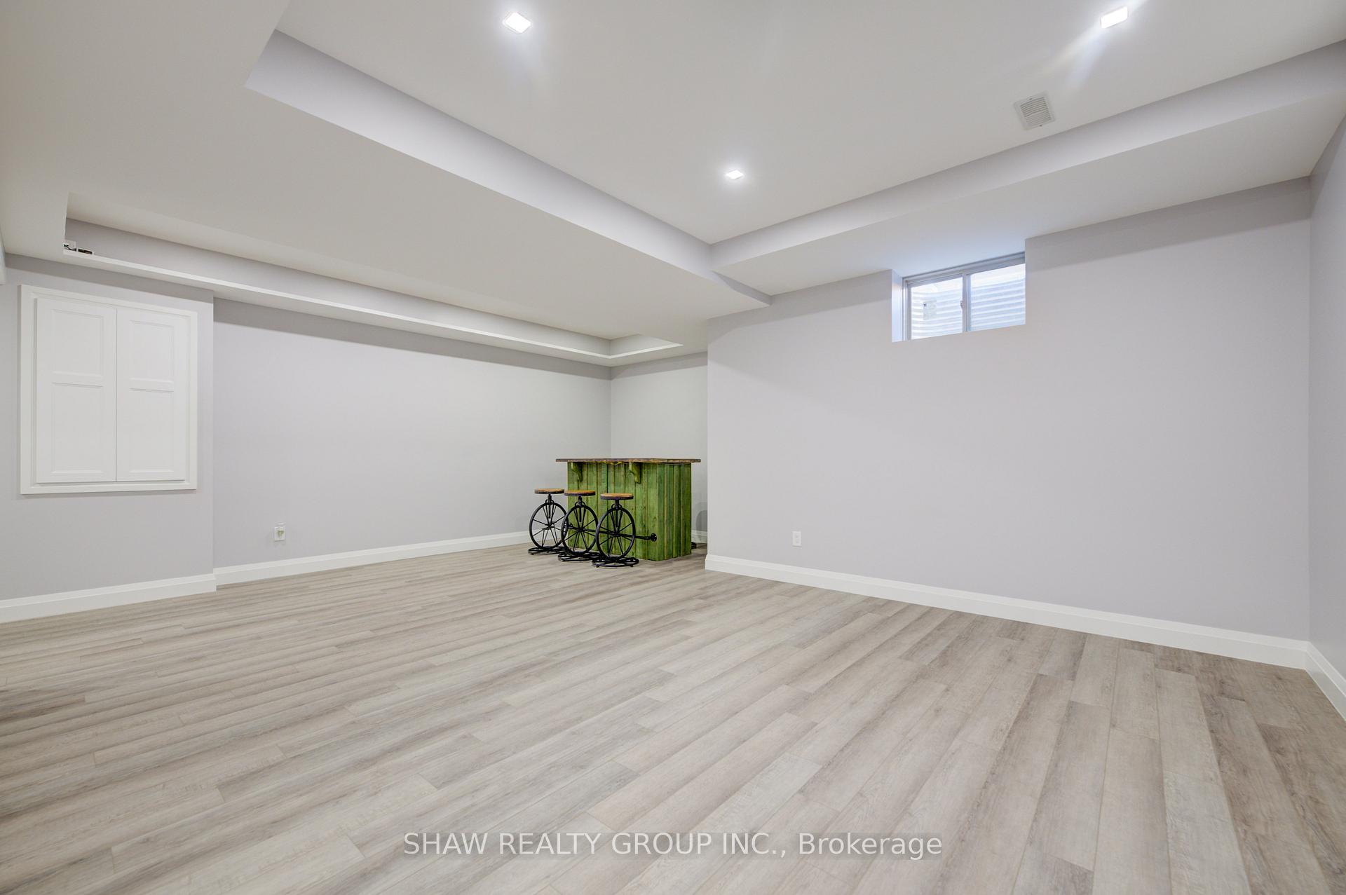 Photo 39 of 137 Haldimand Street, Kitchener, Huron Park — HOMEH