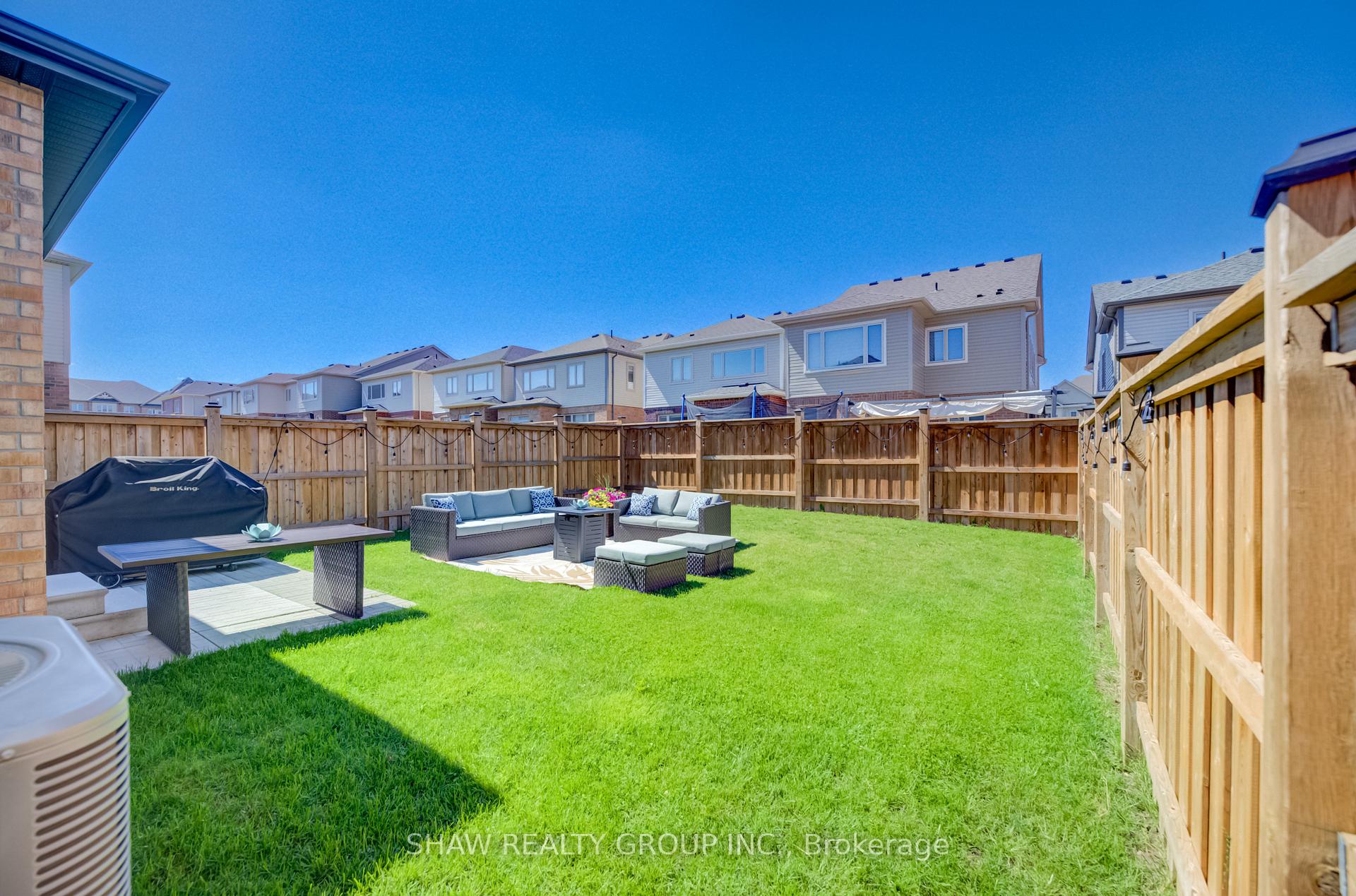 Photo 47 of 137 Haldimand Street, Kitchener, Huron Park — HOMEH