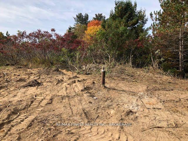 Photo 1 of 1380 Westport Road, Frontenac, Frontenac South — HOMEH