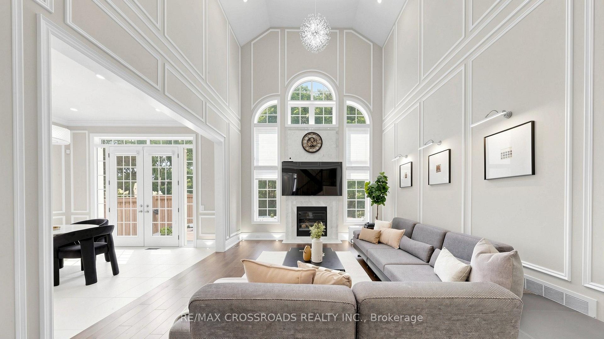 Photo 12 of 19 Finland Drive, Vaughan, Kleinburg — HOMEH