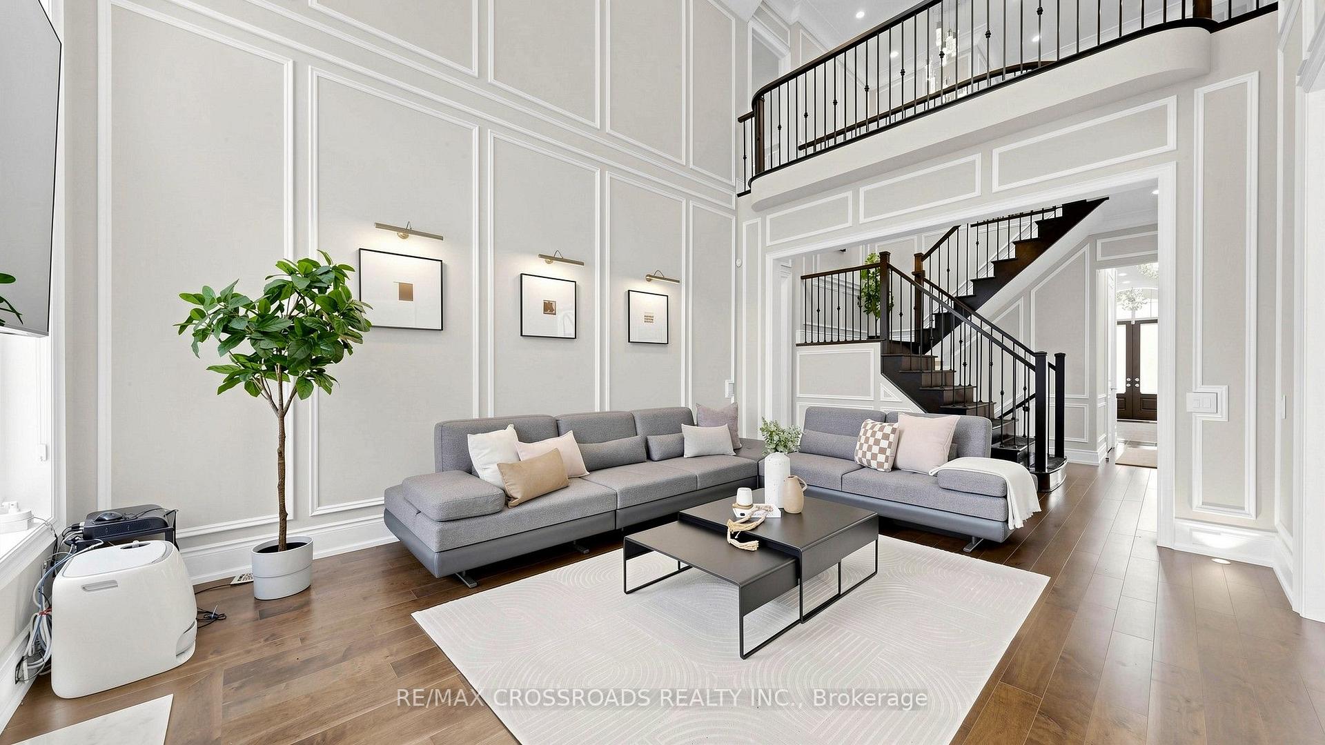 Photo 13 of 19 Finland Drive, Vaughan, Kleinburg — HOMEH