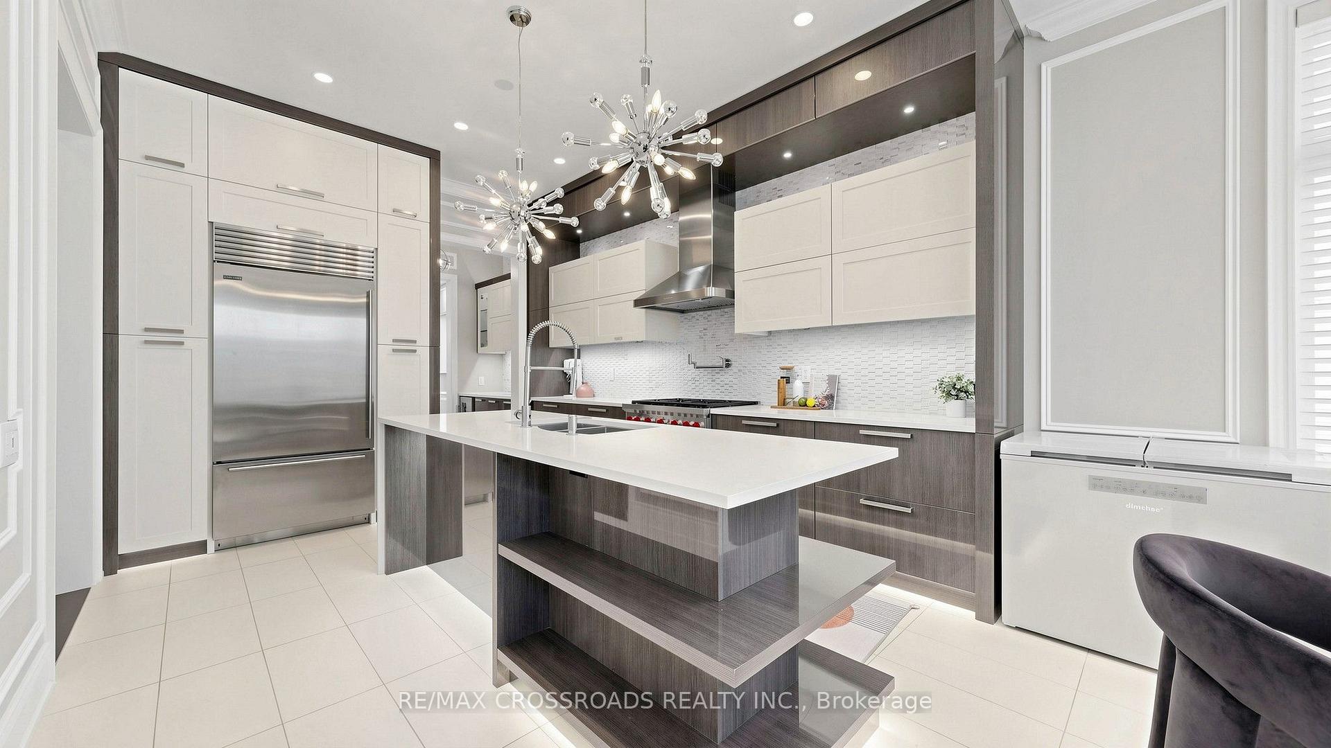 Photo 18 of 19 Finland Drive, Vaughan, Kleinburg — HOMEH