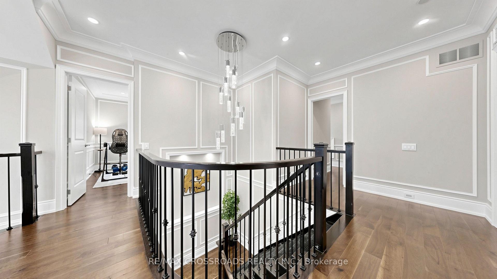 Photo 30 of 19 Finland Drive, Vaughan, Kleinburg — HOMEH