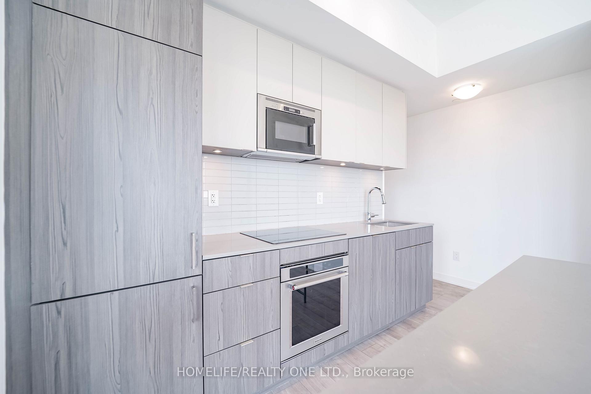 Photo 9 of Unit 421, 220 Missinnihe Way, Mississauga, Port Credit — HOMEH