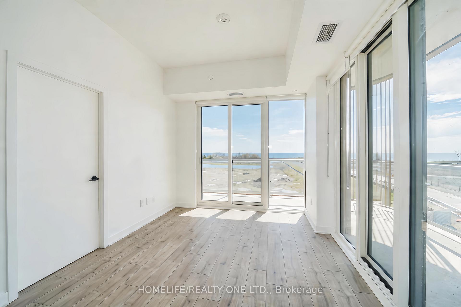 Photo 12 of Unit 421, 220 Missinnihe Way, Mississauga, Port Credit — HOMEH