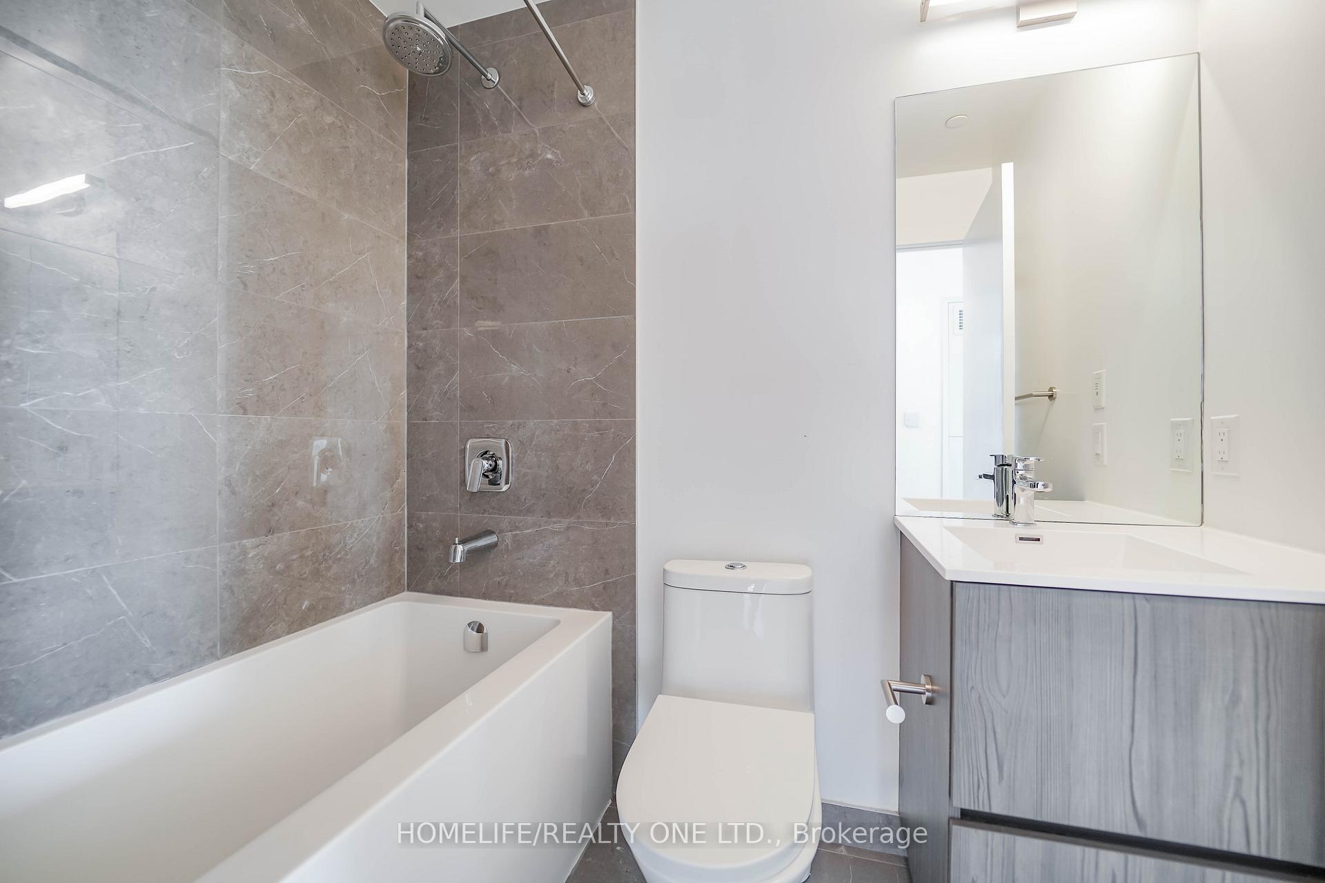 Photo 13 of Unit 421, 220 Missinnihe Way, Mississauga, Port Credit — HOMEH