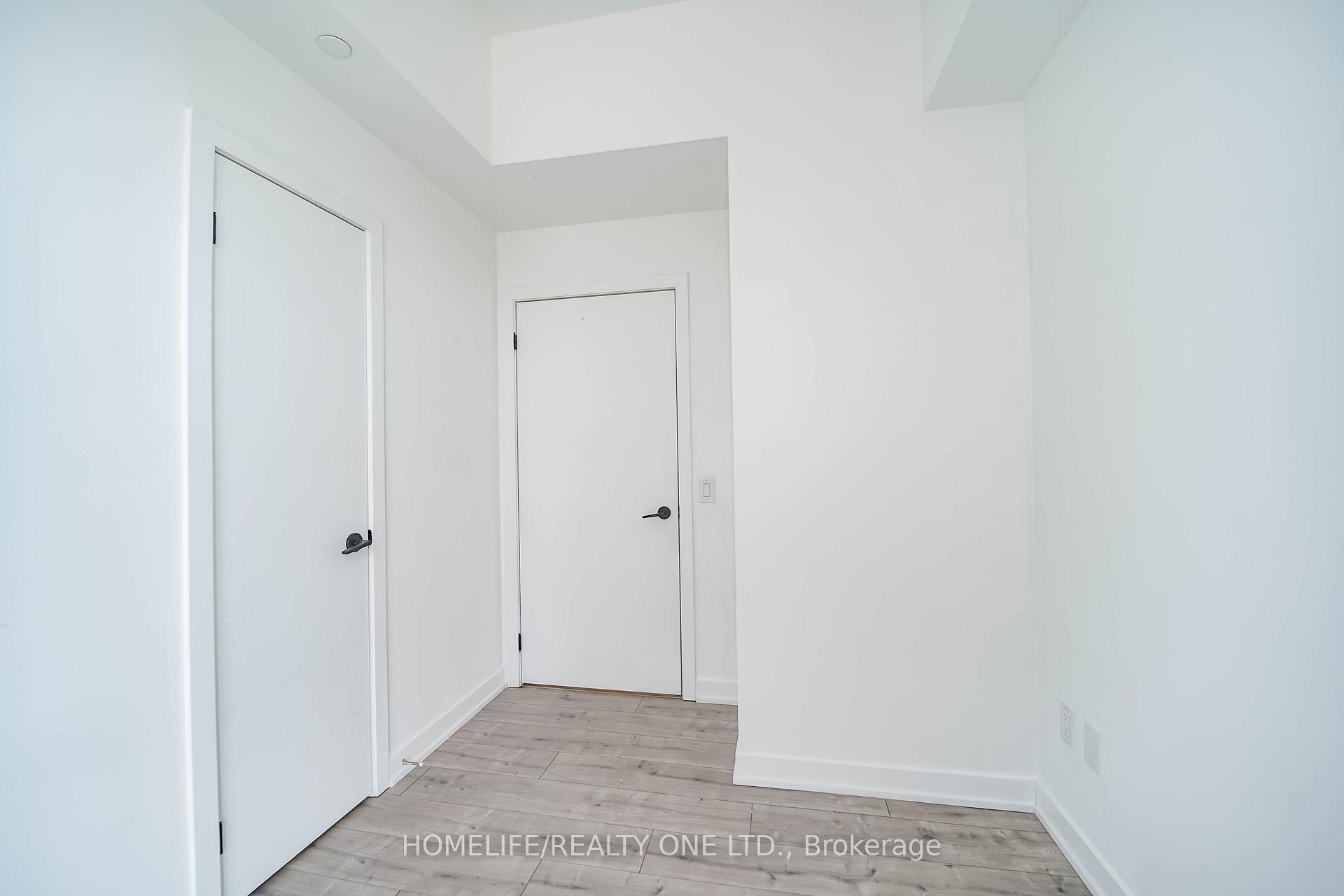 Photo 15 of Unit 421, 220 Missinnihe Way, Mississauga, Port Credit — HOMEH